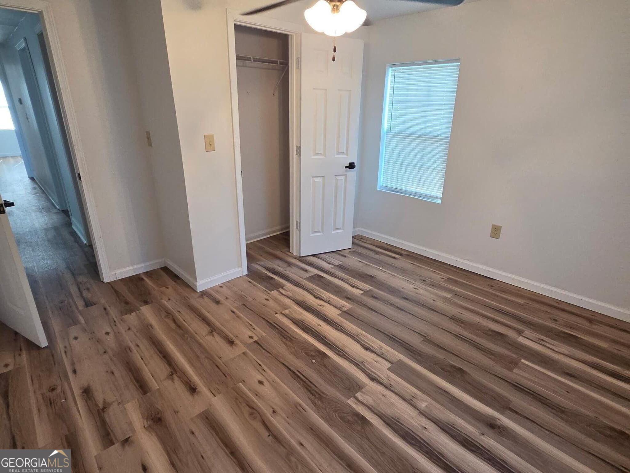 3 bedroom, 2 bathroom, 995 sq ft single family residence under contract at 2336 Woodlawn, Tifton, GA 31794 — photo 6