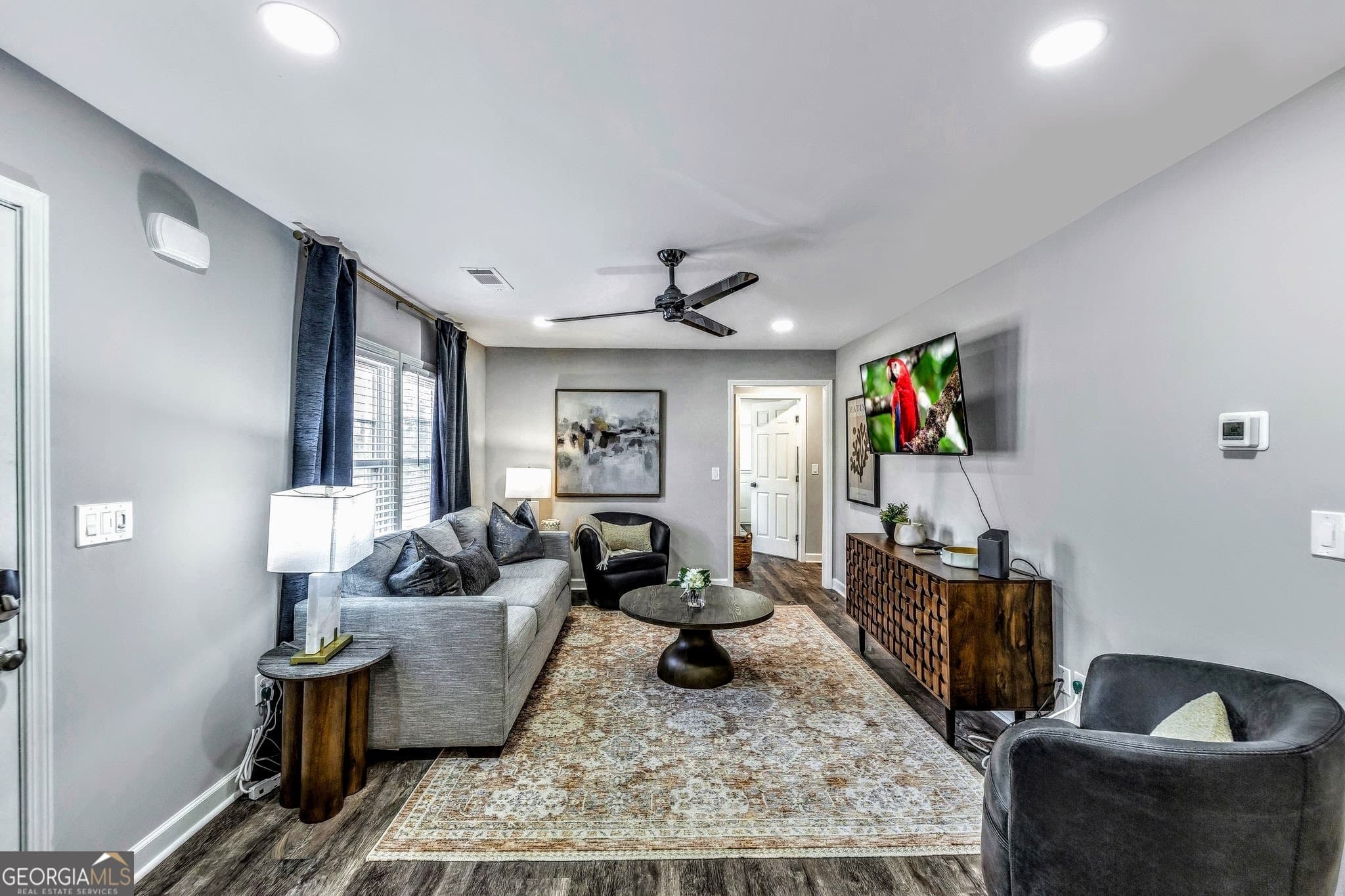 4 bedroom, 2 bathroom, 1,452 sq ft single family residence for rent at 6230 Love Street, Austell, GA 30168 for $5,400 a month — photo 3