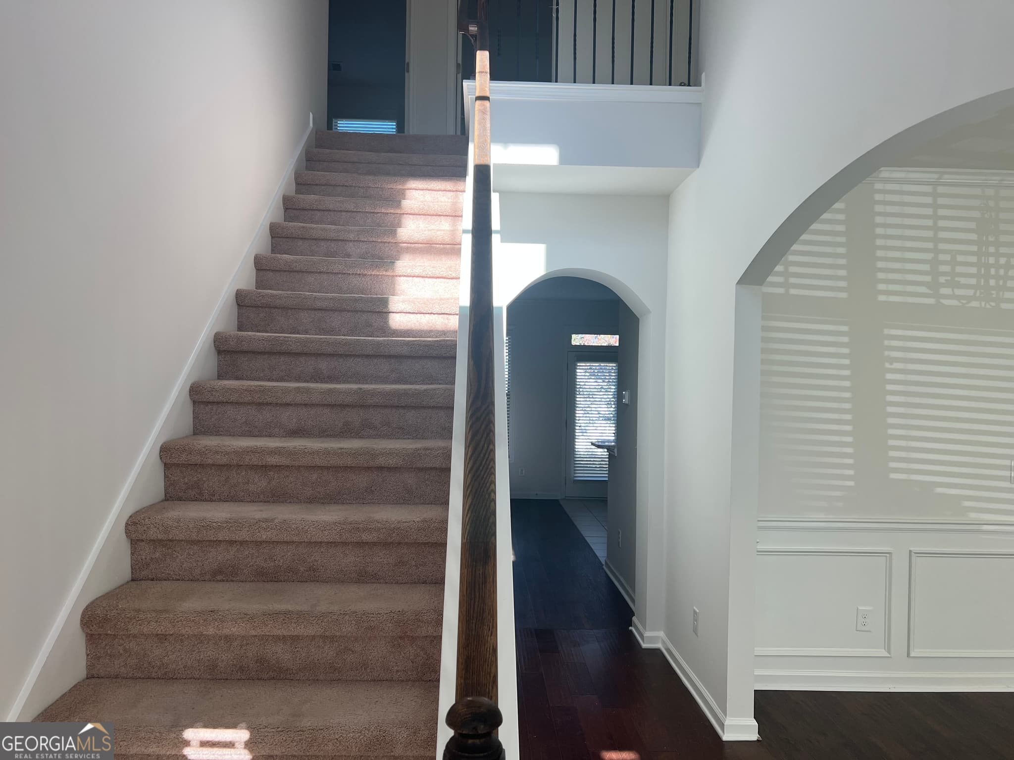5 bedroom, 3 bathroom, 2,600 sq ft single family residence for sale at 6499 Panasa Court, Norcross, GA 30093 — photo 3