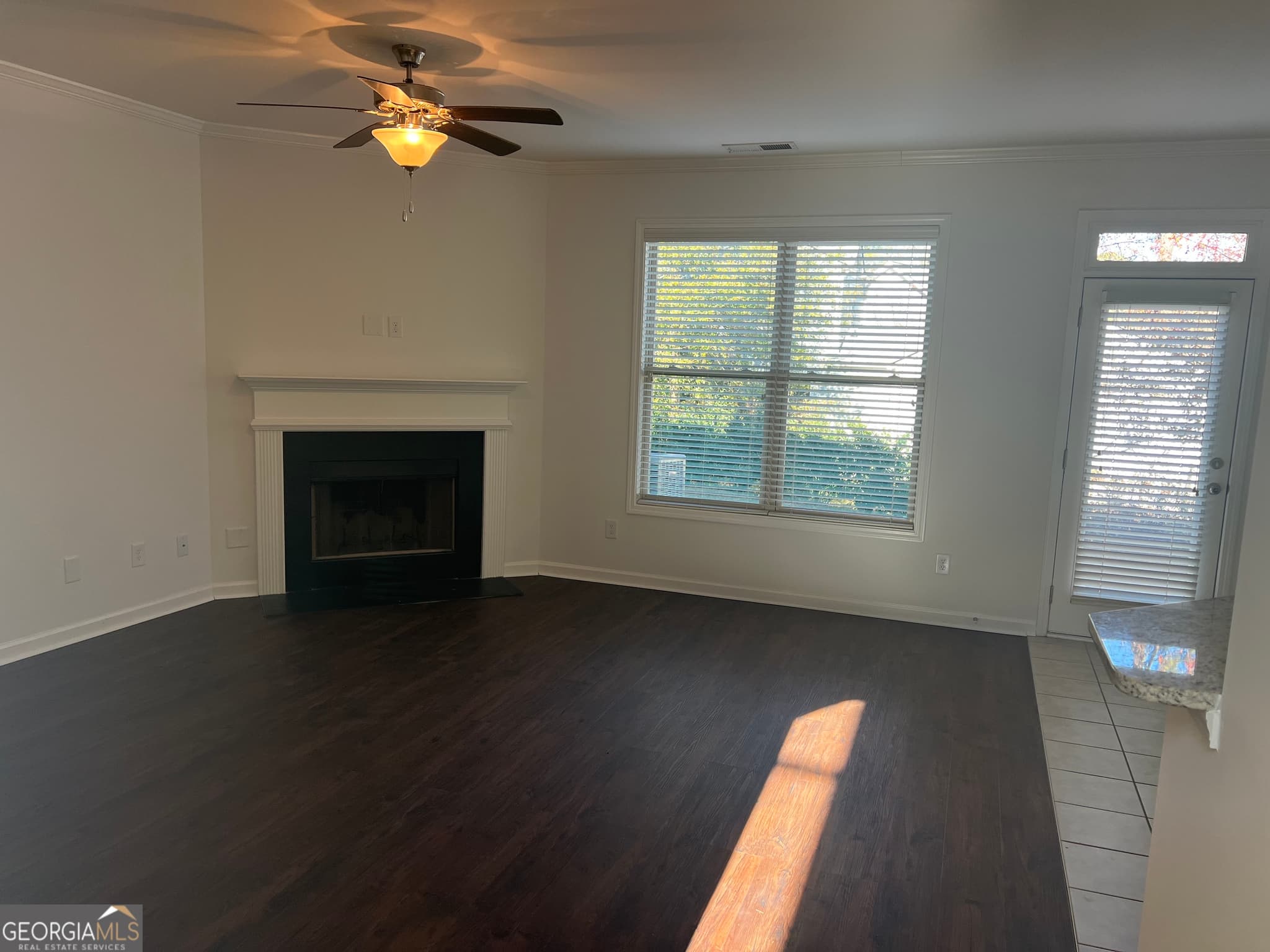 5 bedroom, 3 bathroom, 2,600 sq ft single family residence for sale at 6499 Panasa Court, Norcross, GA 30093 — photo 5