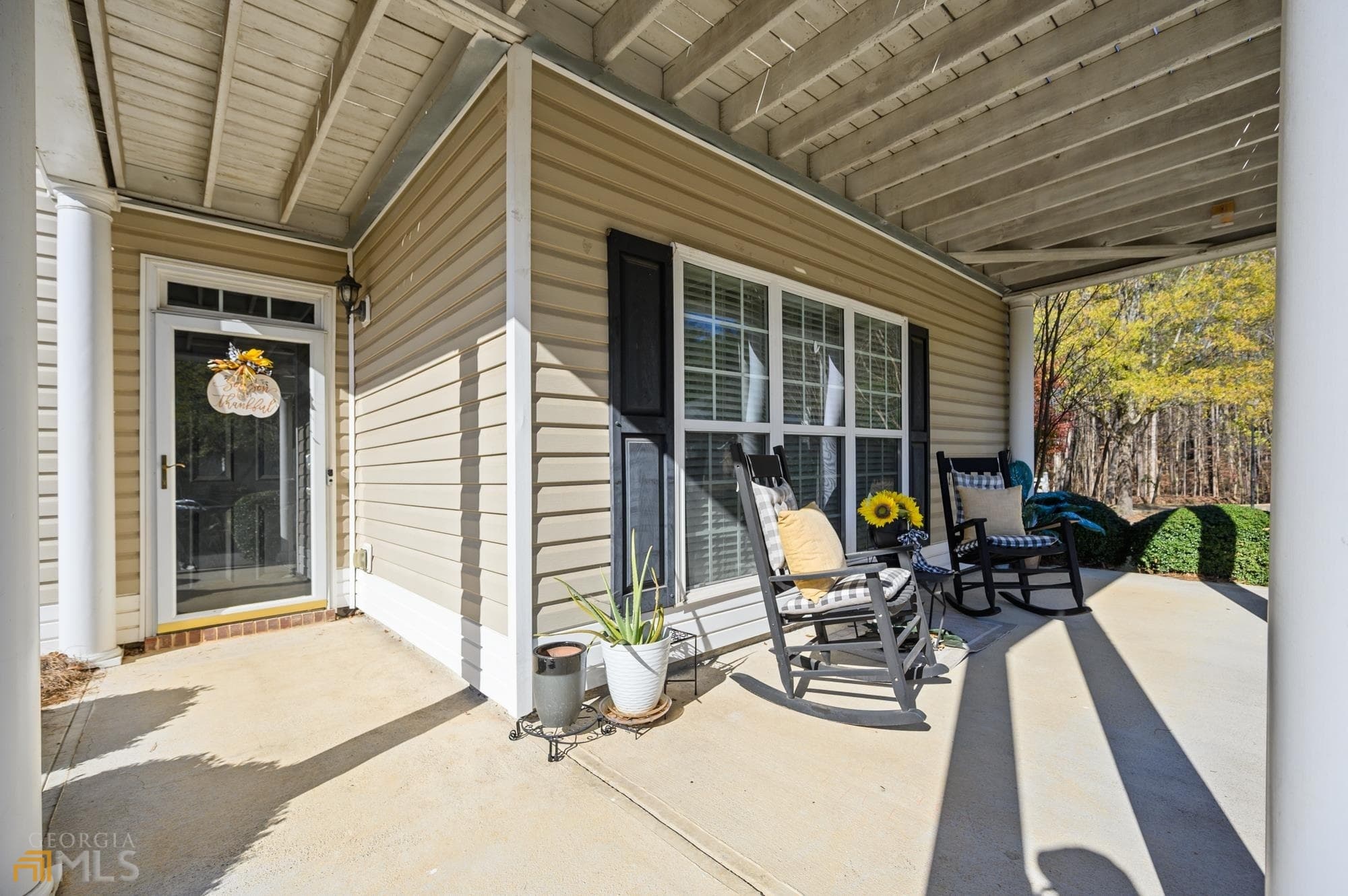 3 bedroom, 2.5 bathroom single family residence for rent at 4632 Liberty Square Drive, Acworth, GA 30101 for $4,613 a month — photo 3