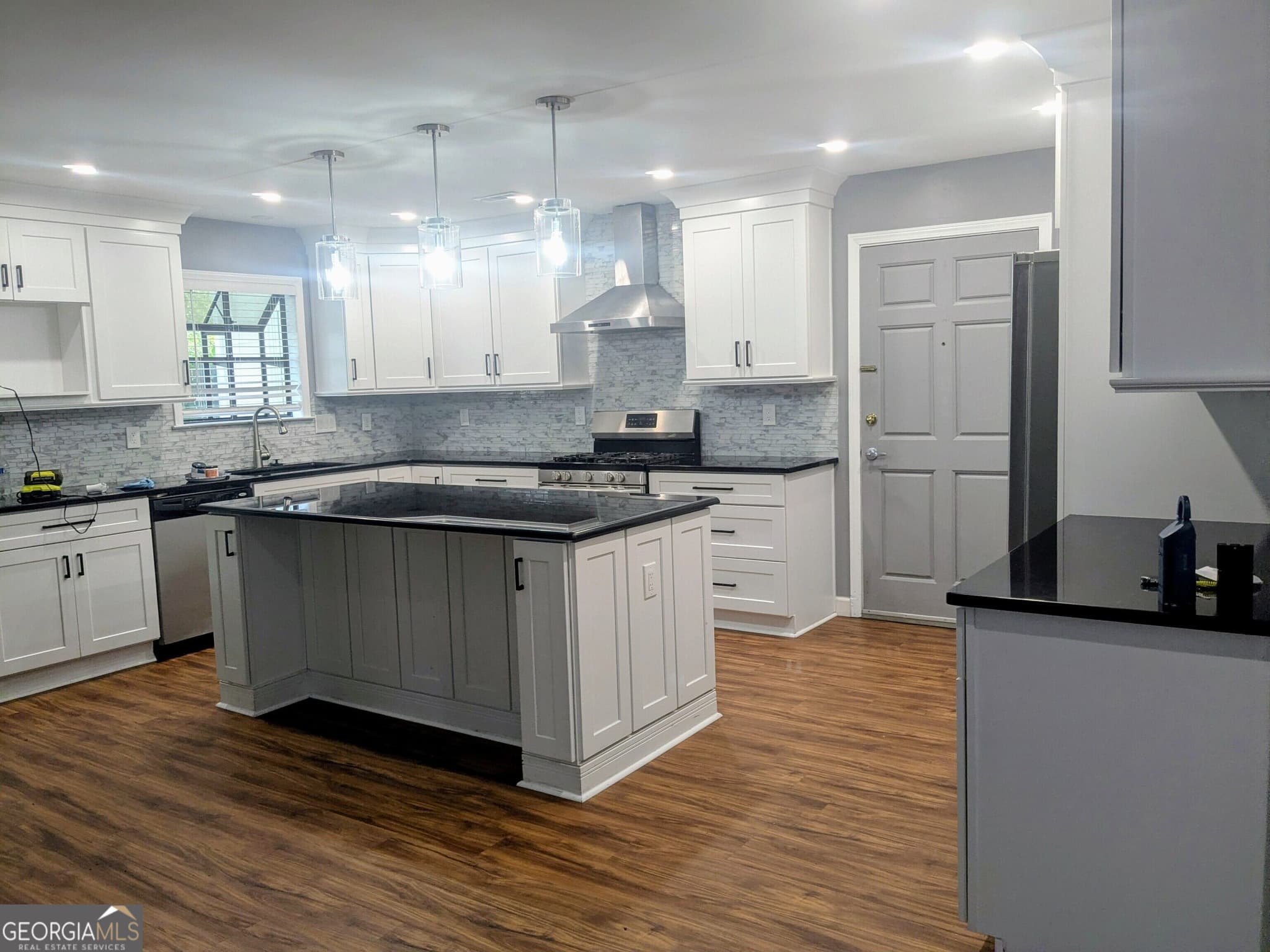 3 bedroom, 2 bathroom, 2,060 sq ft single family residence for rent at 101 Cornflower Court, Peachtree City, GA 30269 for $2,925 a month — photo 5