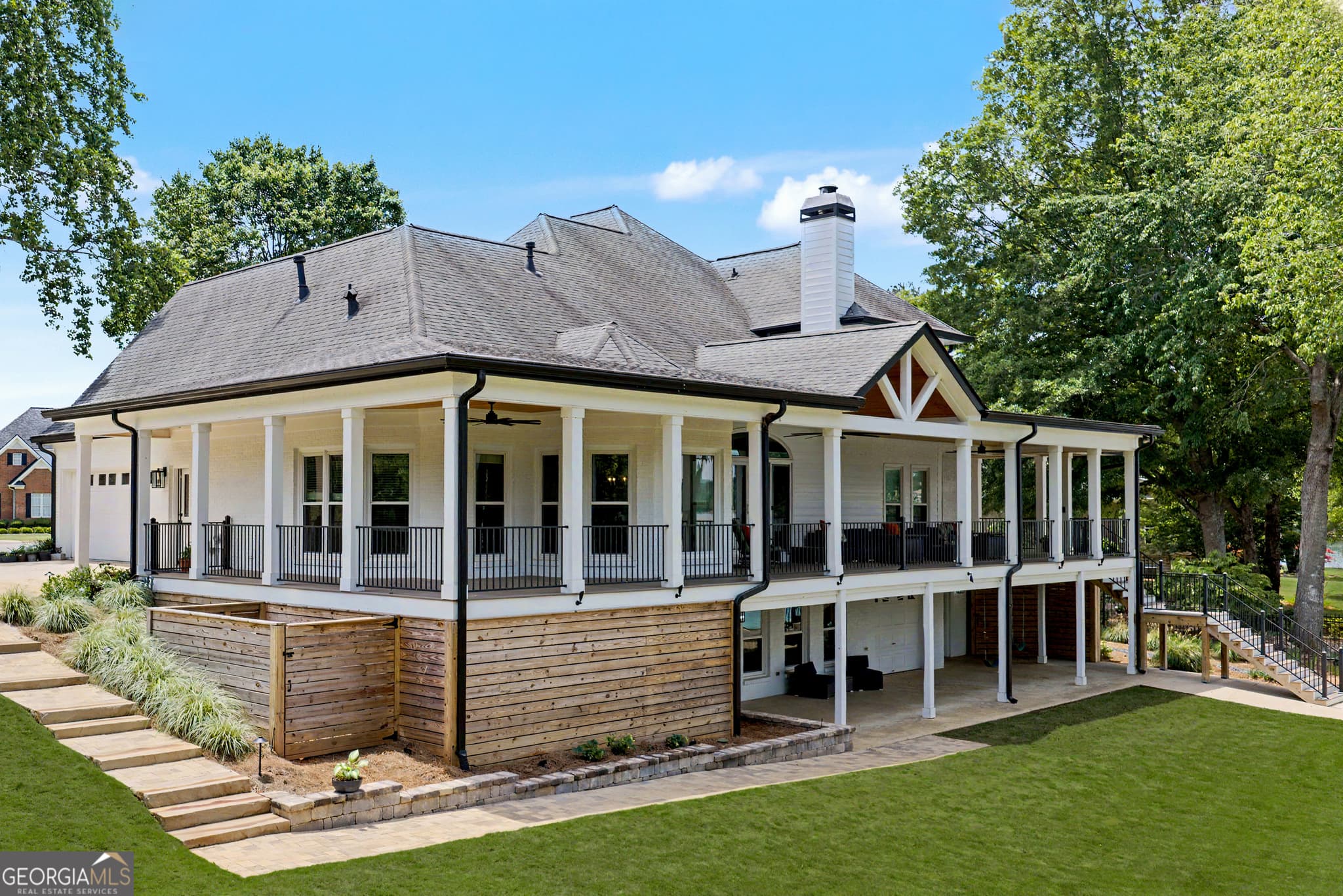 4 bedroom, 3.5 bathroom, 3,294 sq ft single family residence for sale at 145 Bay Drive, Newnan, GA 30263 — photo 5