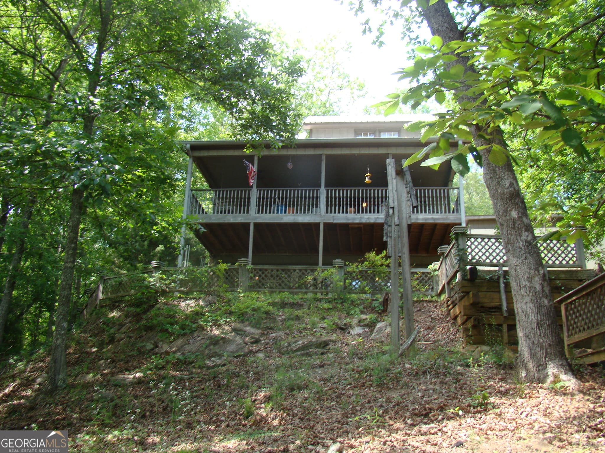 1 bedroom, 1 bathroom, 1,215 sq ft single family residence for sale at 38 Morrisons Point Drive, Wedowee, AL 36278 — photo 2