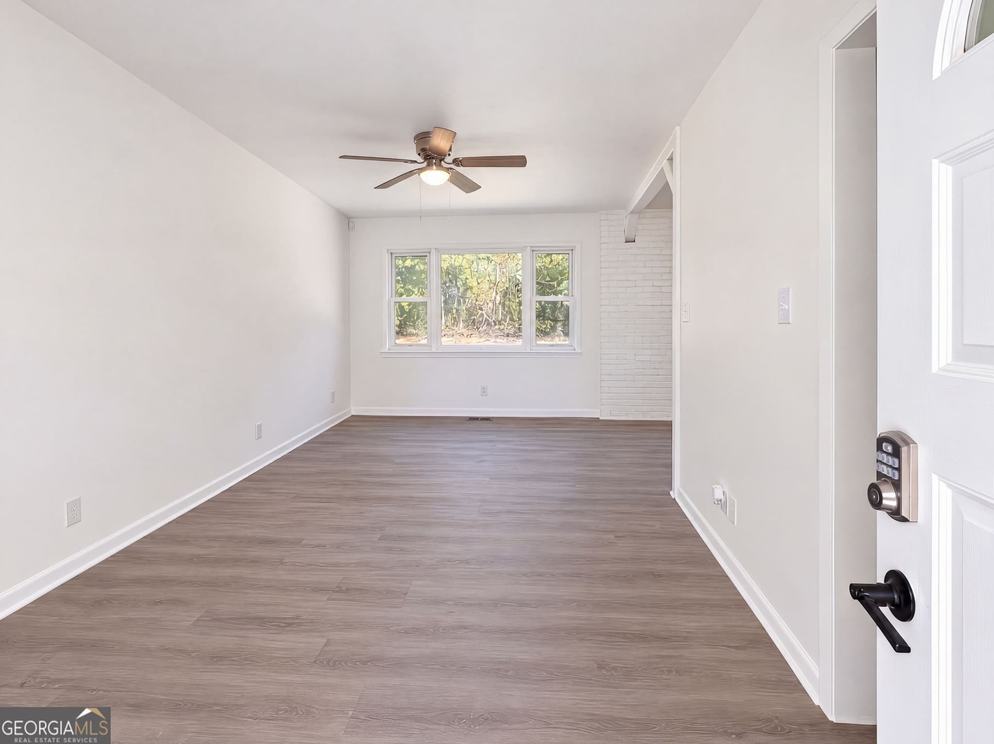 3 bedroom, 2.5 bathroom, 2,132 sq ft single family residence for sale at 111 Hilltop Road, Glennville, GA 30427 — photo 3