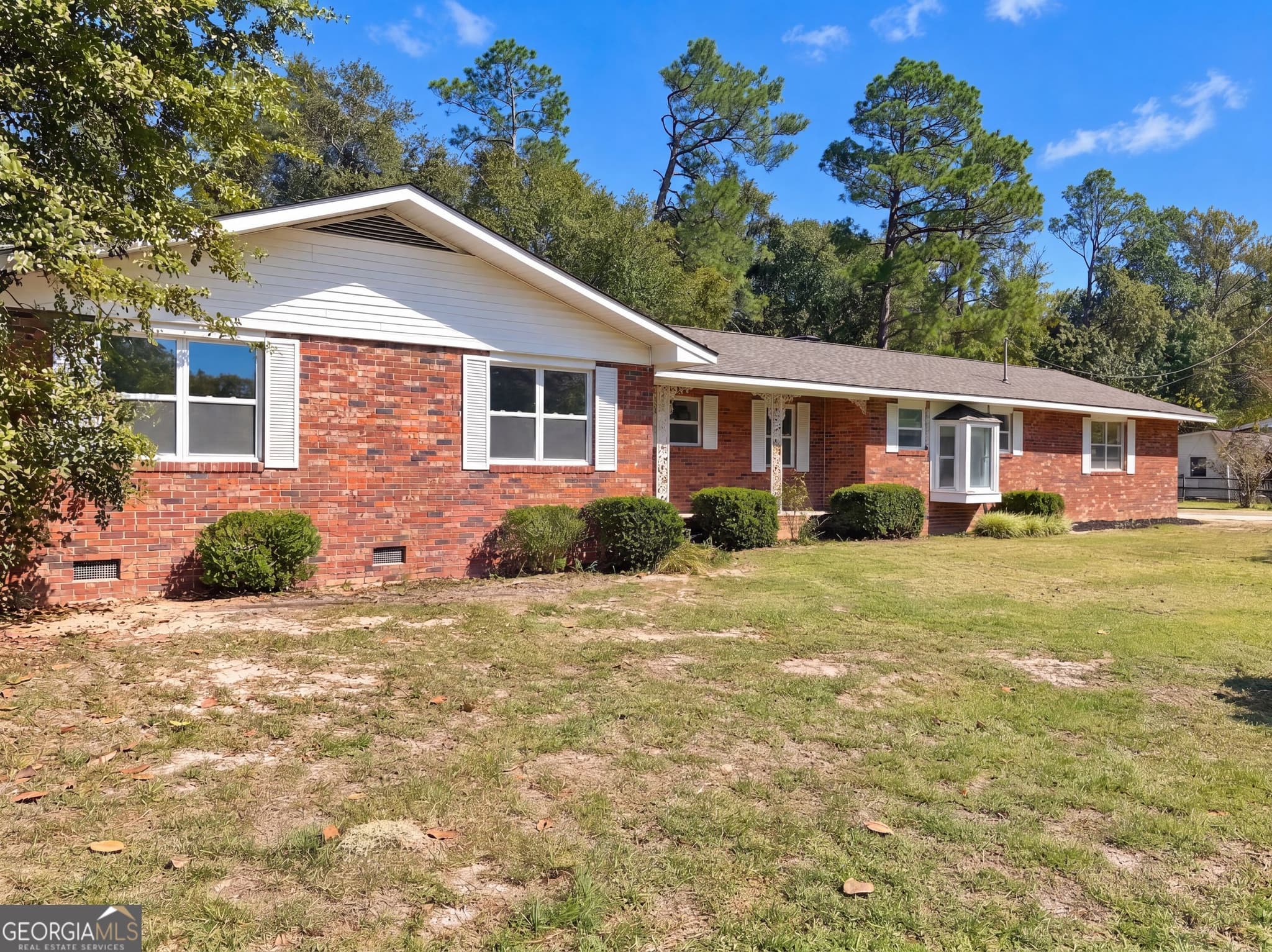3 bedroom, 2.5 bathroom, 2,132 sq ft single family residence for sale at 111 Hilltop Road, Glennville, GA 30427