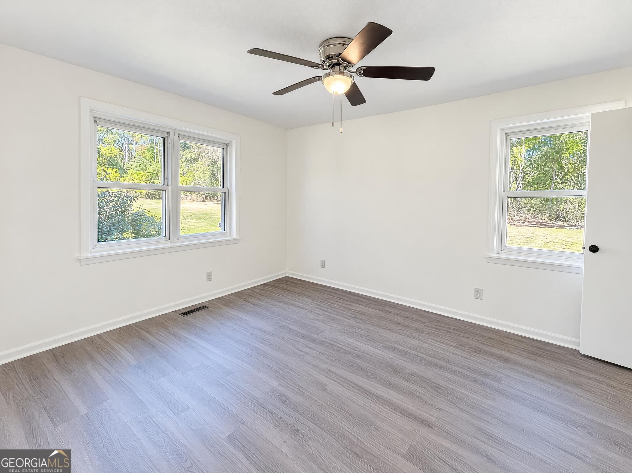3 bedroom, 2.5 bathroom, 2,132 sq ft single family residence for sale at 111 Hilltop Road, Glennville, GA 30427 — photo 4