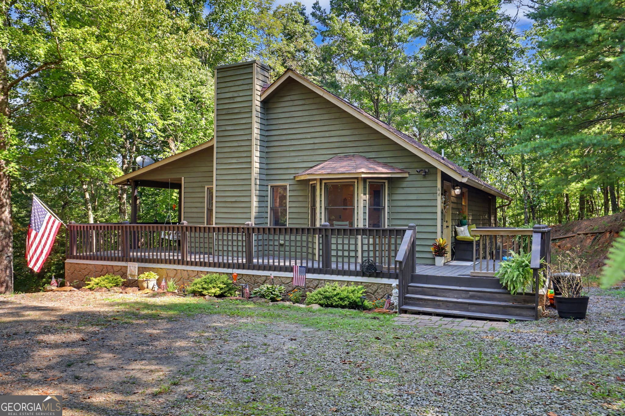 2 bedroom, 2 bathroom single family residence for sale at 44 Fieldcrest Drive, Murphy, NC 28906 — photo 2