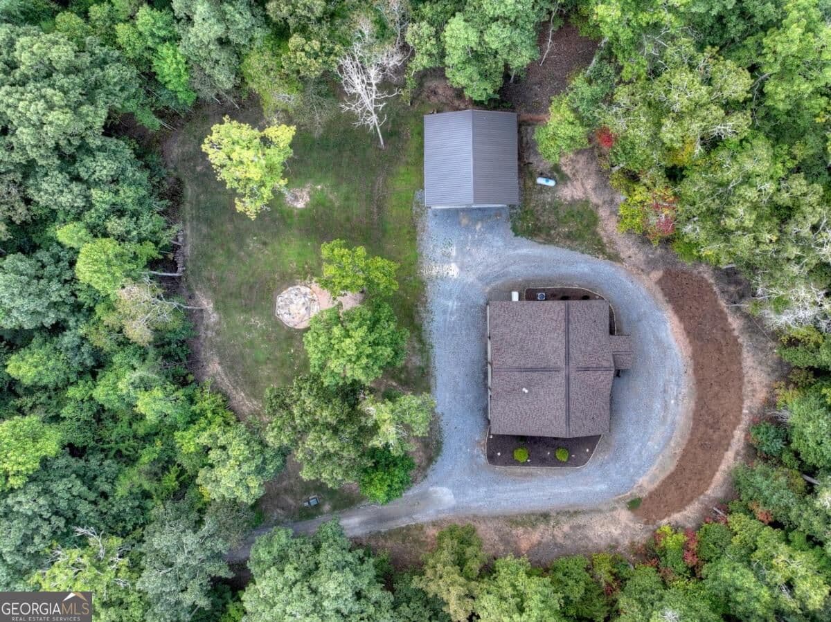 4 bedroom, 3 bathroom, 3,072 sq ft cabin,single family residence for sale at 185 Pine Lane 5,6,7, Mineral Bluff, GA 30559 — photo 7