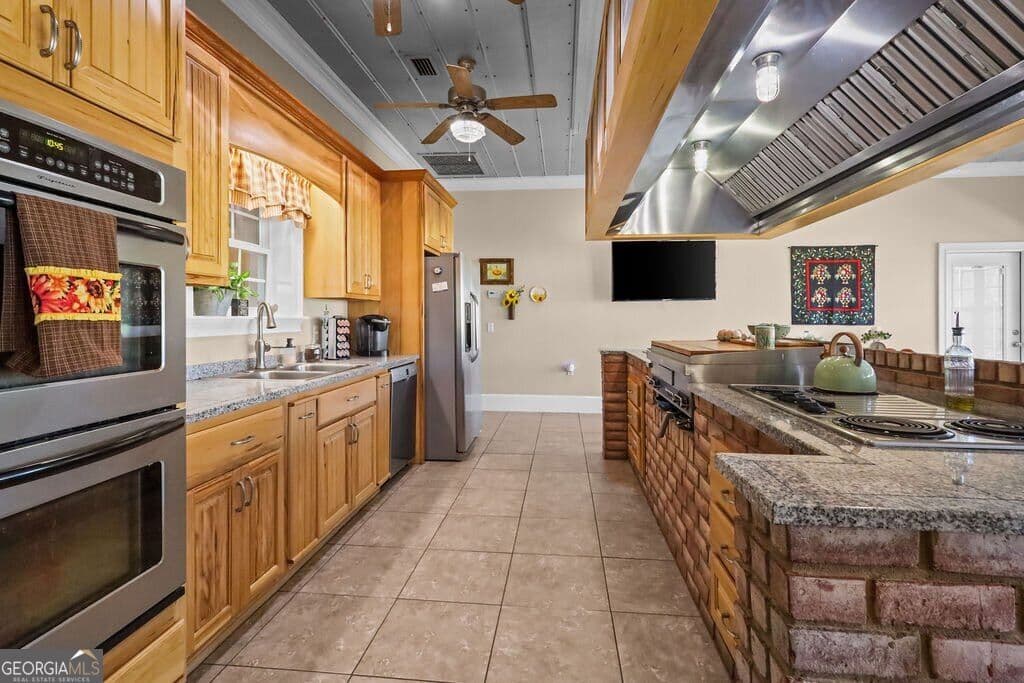 3 bedroom, 2.5 bathroom, 2,316 sq ft single family residence for sale at 1761 Osteen Branch Road, Jesup, GA 31545 — photo 7