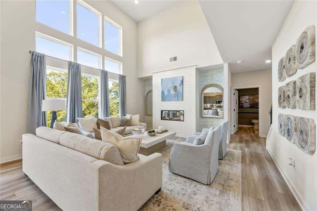 5 bedroom, 4 bathroom, 2,987 sq ft single family residence for sale at 252 Wildflower Ridge Road, Dallas, GA 30157 — photo 3