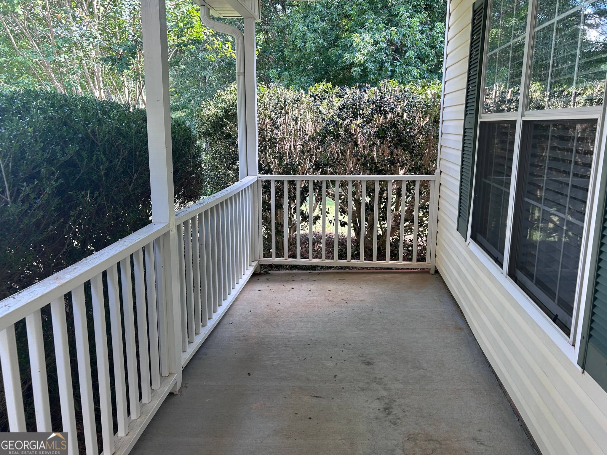 3 bedroom, 2 bathroom, 1,500 sq ft single family residence for sale at 6 Saddlebrook Chase, Senoia, GA 30276 — photo 3