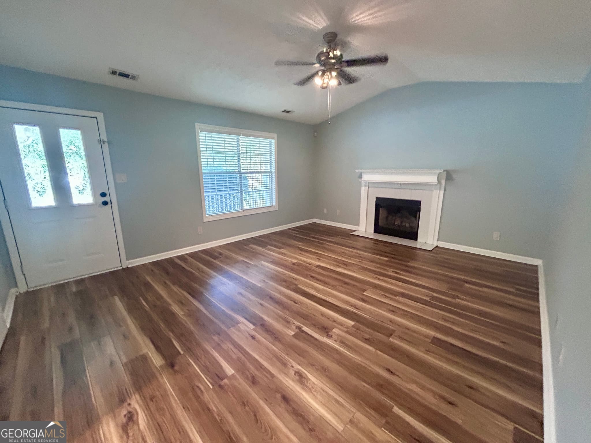 3 bedroom, 2 bathroom, 1,500 sq ft single family residence for sale at 6 Saddlebrook Chase, Senoia, GA 30276 — photo 5