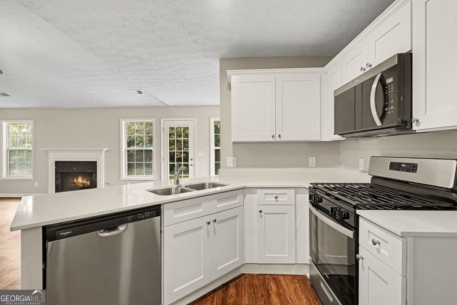 3 bedroom, 2 bathroom, 1,461 sq ft single family residence for sale at 740 Chatham Park Drive, Lawrenceville, GA 30046 — photo 5