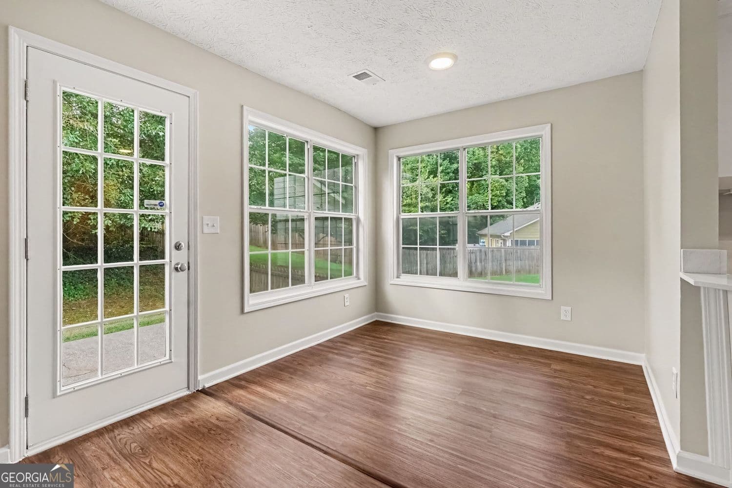 3 bedroom, 2 bathroom, 1,461 sq ft single family residence for sale at 740 Chatham Park Drive, Lawrenceville, GA 30046 — photo 9