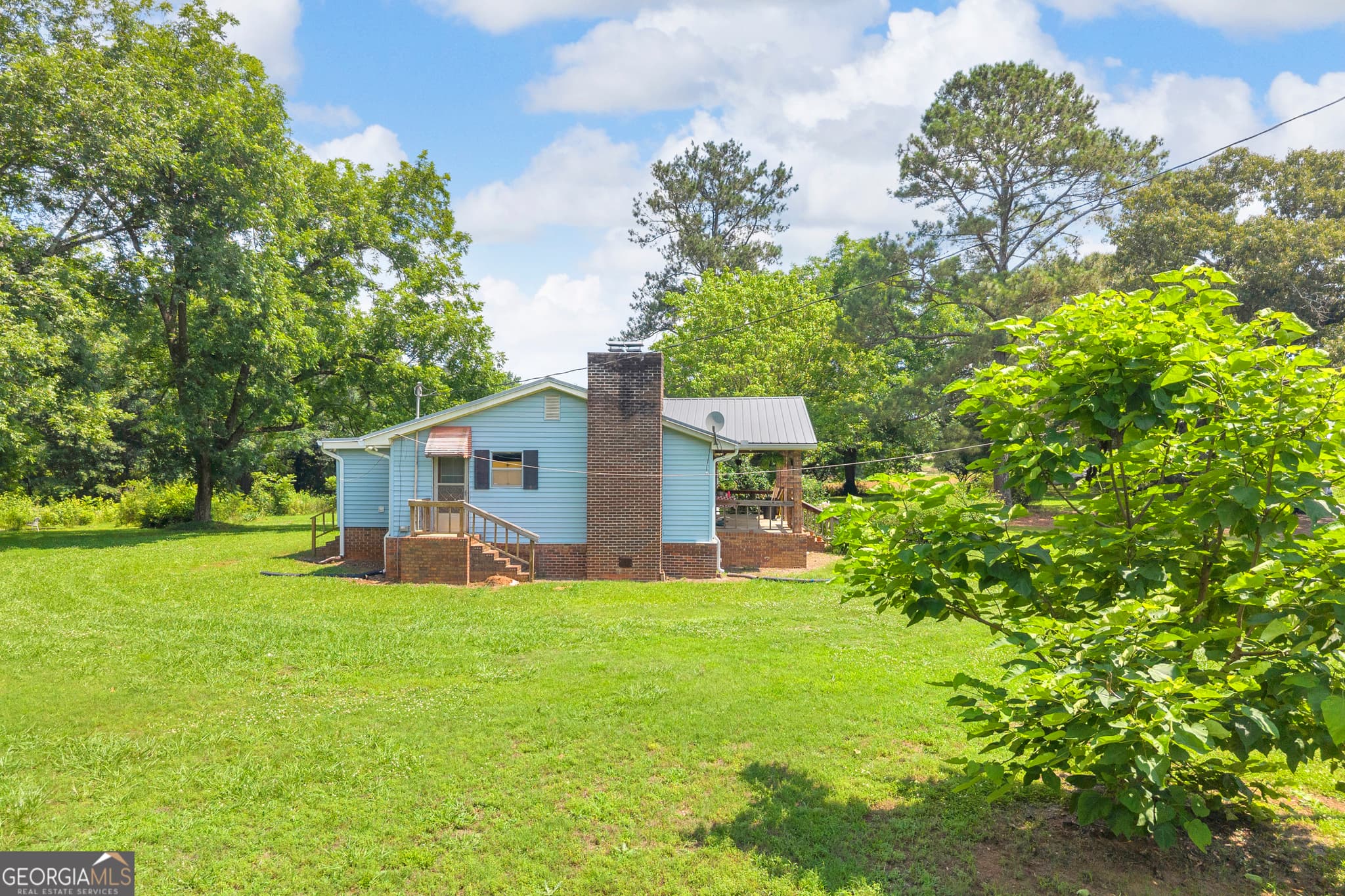 4 bedroom, 2 bathroom, 1,619 sq ft single family residence for sale at 89 New House Road, Canon, GA 30520 — photo 3