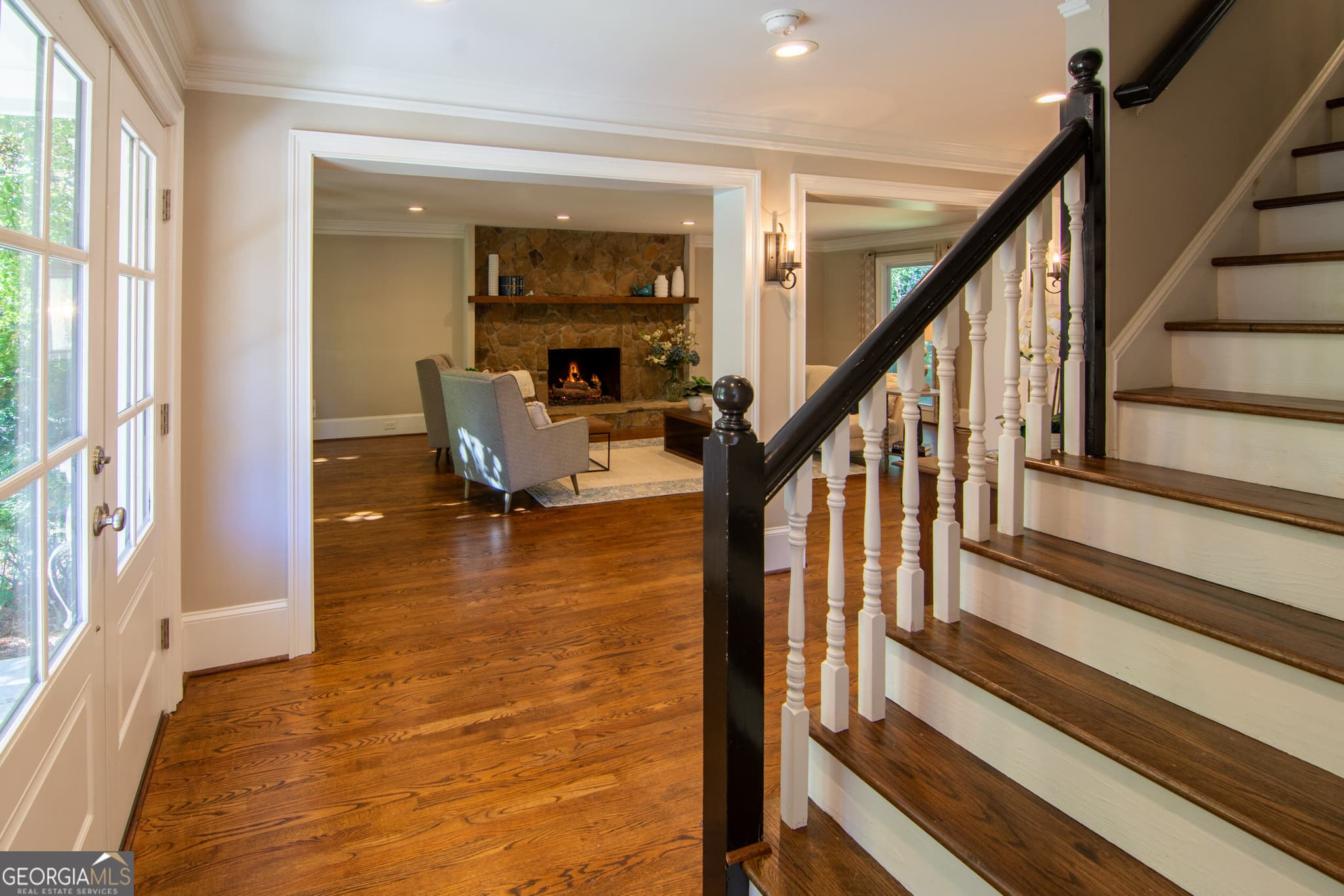 4 bedroom, 3.5 bathroom, 3,955 sq ft single family residence for sale at 3649 Allenhurst Drive, Peachtree Corners, GA 30092 — photo 9