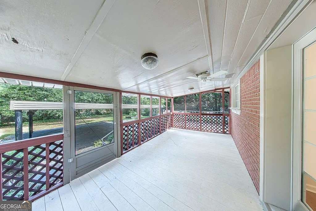 2 bedroom, 1.5 bathroom single family residence for rent at 3021 Old Concord Road, Smyrna, GA 30082 for $2,000 a month — photo 3