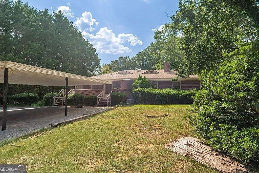 2 bedroom, 1.5 bathroom single family residence for rent at 3021 Old Concord Road, Smyrna, GA 30082 for $2,000 a month — photo 1 of 13