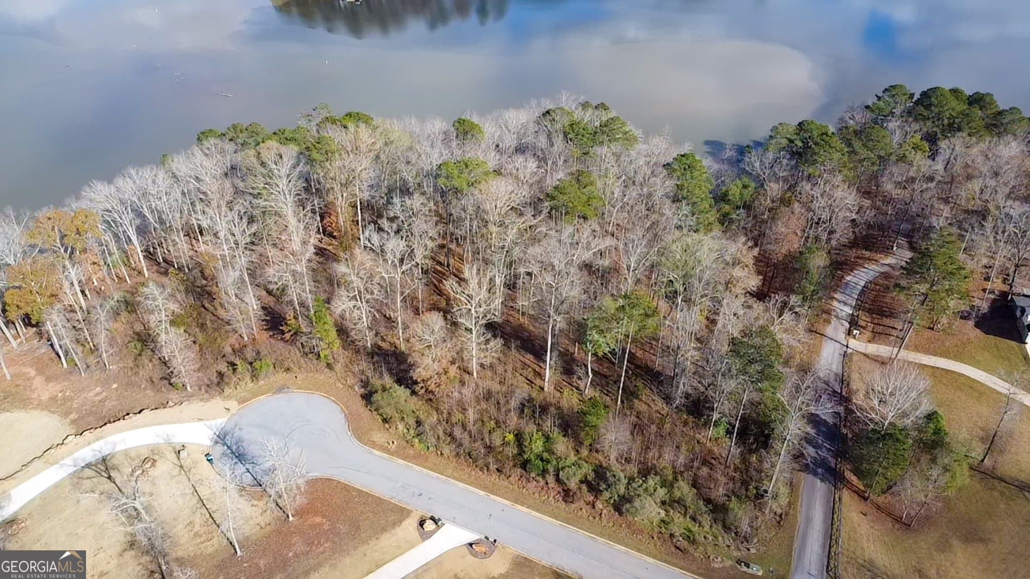 residential lot for sale at LOT 24-A River Point Road LOT 24-A, Jackson, GA 30233 — photo 2