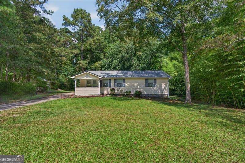3 bedroom, 2 bathroom, 1,458 sq ft single family residence for sale at 3232 Morgan Road, Temple, GA 30179 — photo 2