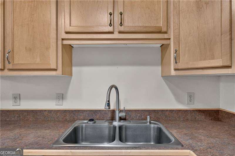 3 bedroom, 2 bathroom, 1,458 sq ft single family residence for sale at 3232 Morgan Road, Temple, GA 30179 — photo 10