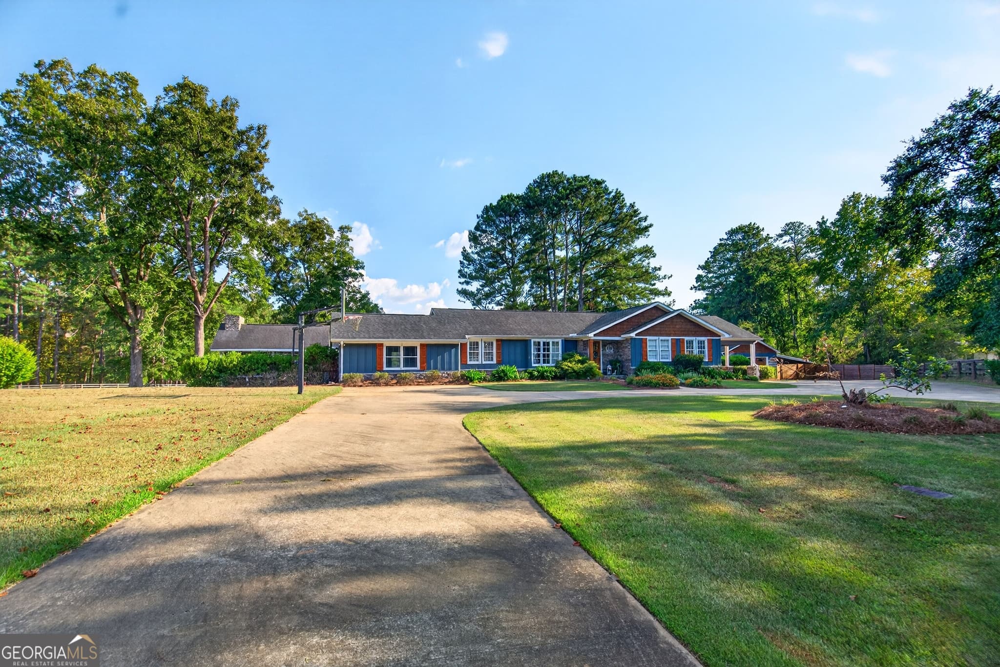 5 bedroom, 4 bathroom, 4,125 sq ft single family residence under contract at 733_763 Glass Bridge Road, Lagrange, GA 30240 — photo 4