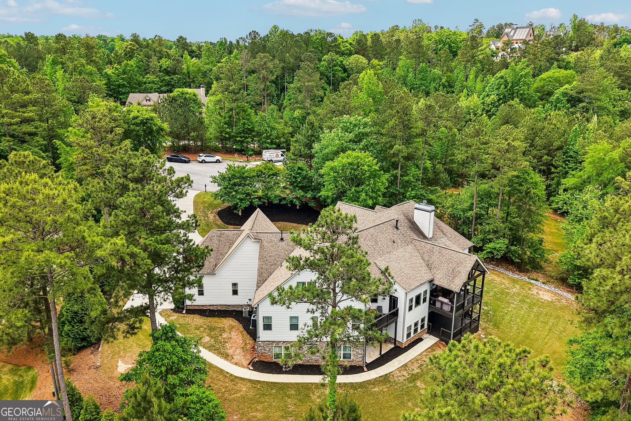 8 bedroom, 7 bathroom, 6,839 sq ft single family residence for sale at 109 Sagewood Court, Newnan, GA 30265 — photo 4