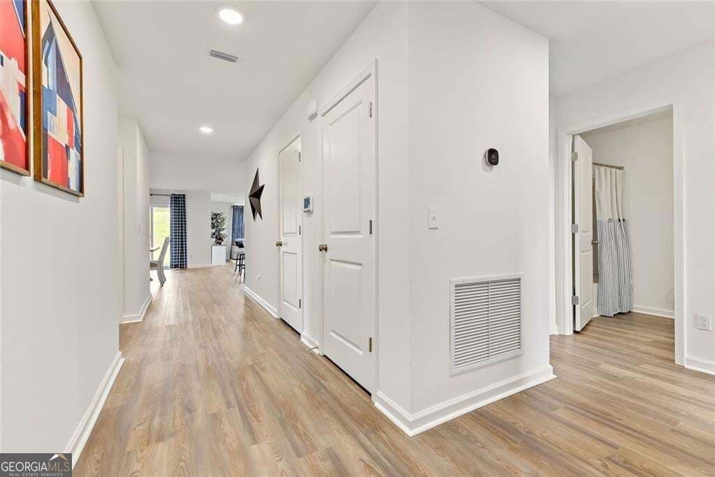 4 bedroom, 2 bathroom, 1,773 sq ft single family residence for sale at 91 Rainbow Lane, Hartwell, GA 30643 — photo 3