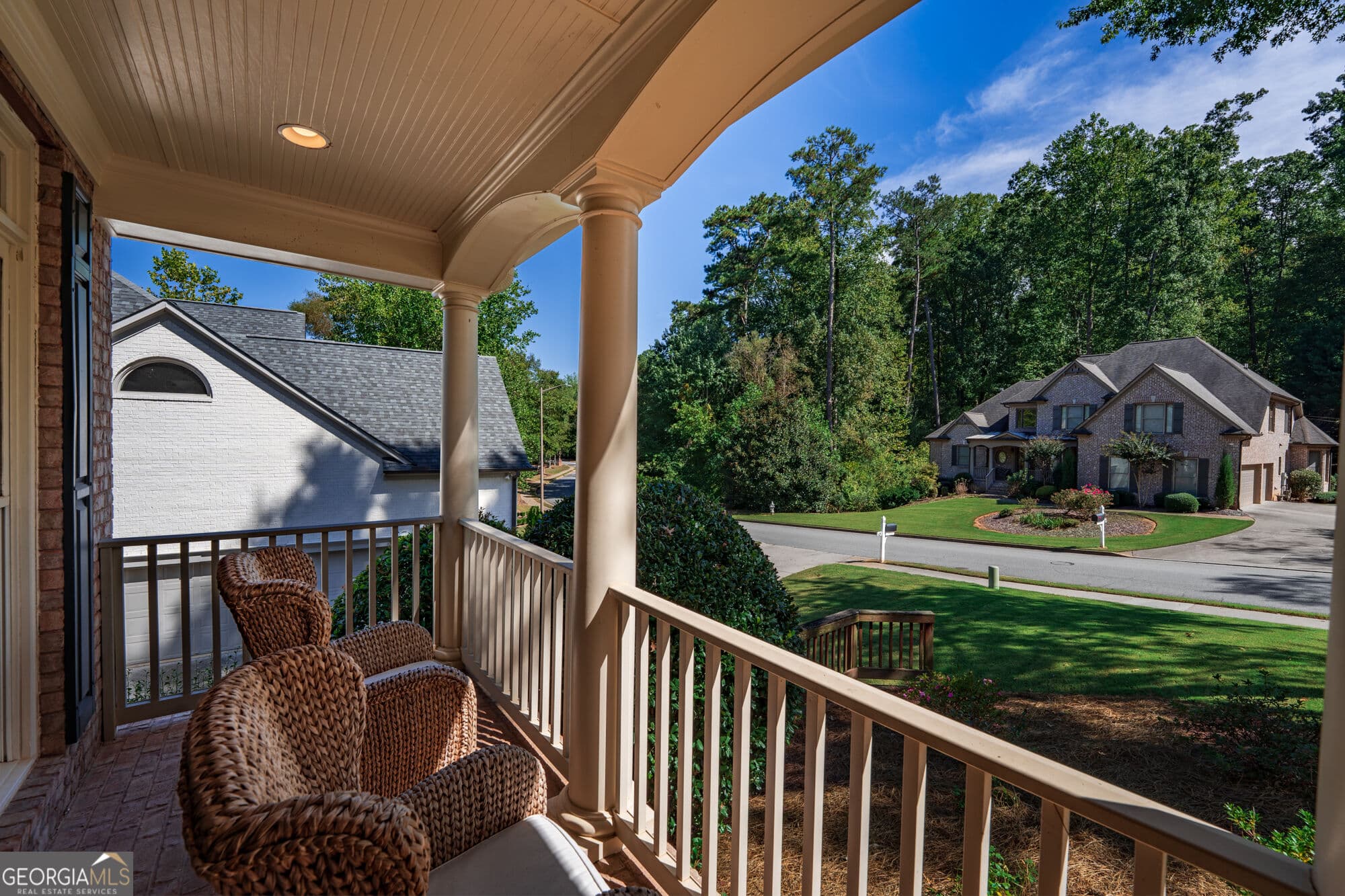 5 bedroom, 5 bathroom, 5,576 sq ft single family residence for sale at 402 Greyfield Drive, Canton, GA 30115 — photo 7