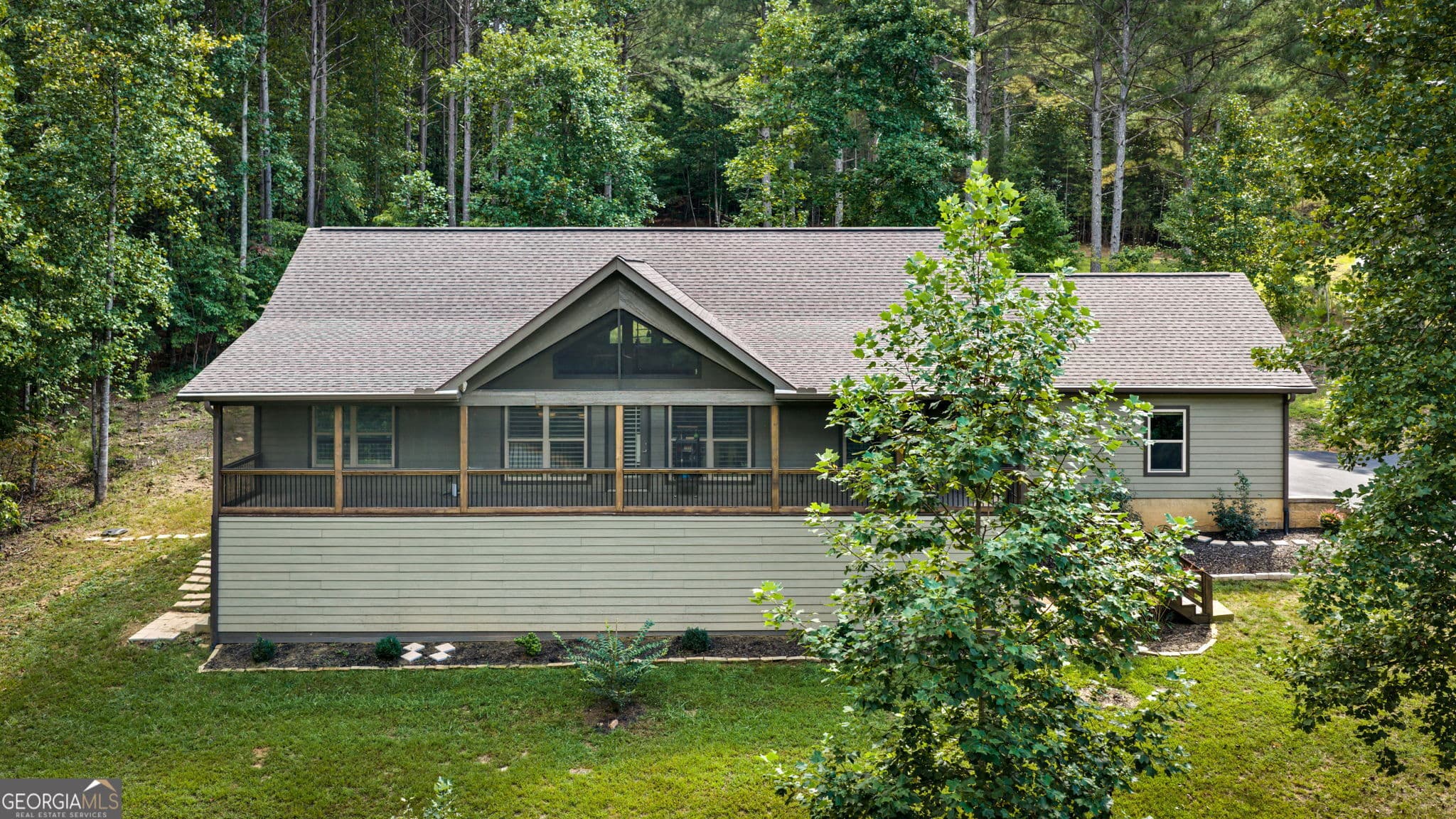 3 bedroom, 2 bathroom, 1,904 sq ft single family residence for sale at 105 Loftis Mtn Road, Blairsville, GA 30512 — photo 7