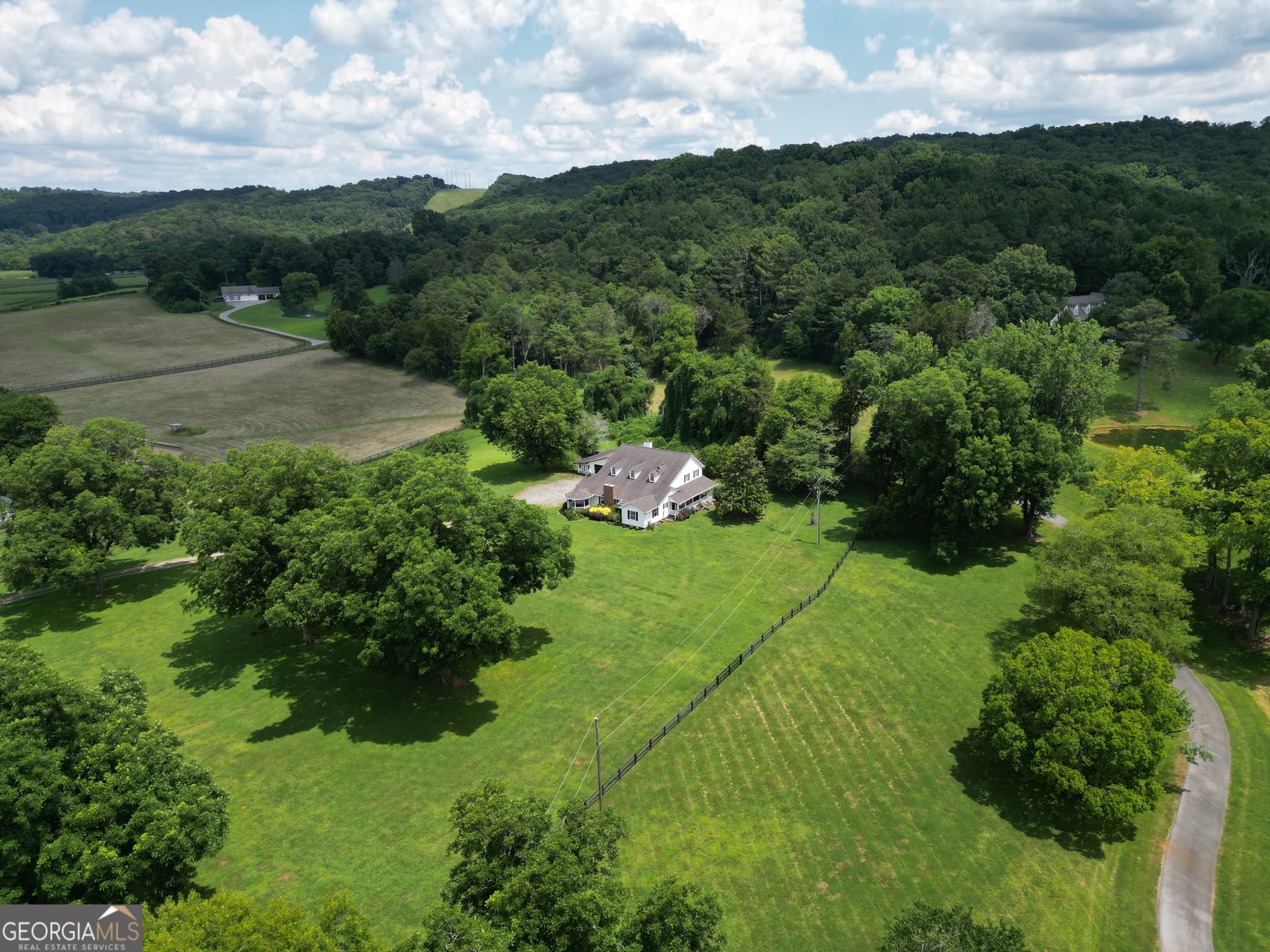 5 bedroom, 4 bathroom, 3,740 sq ft single family residence for sale at 5627 Cave Spring Road, Cave Spring, GA 30124 — photo 9