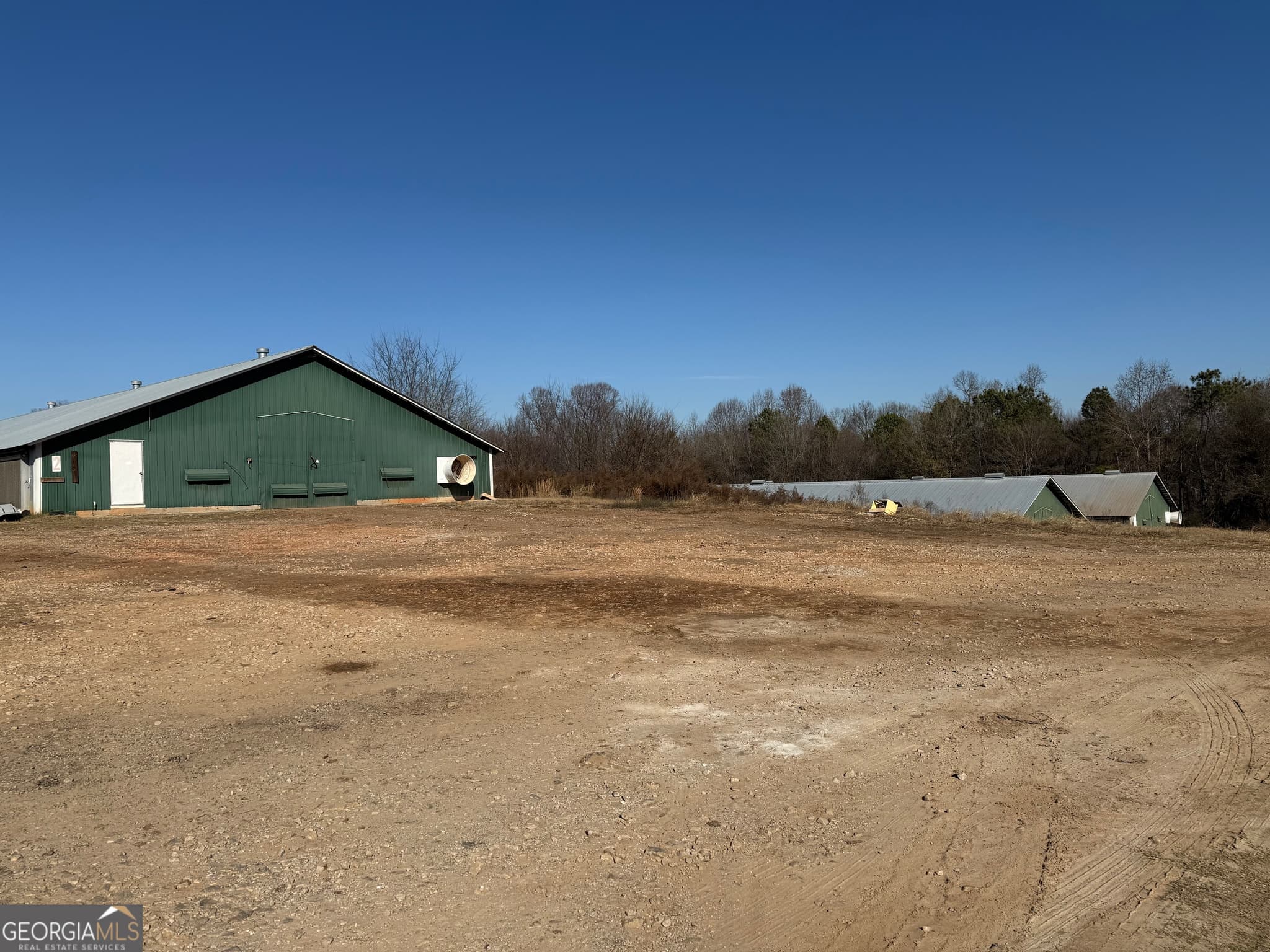 3 bedroom, 2 bathroom, 1,150 sq ft farm for sale at 319 Hunters Creek Road, Toccoa, GA 30577 — photo 4