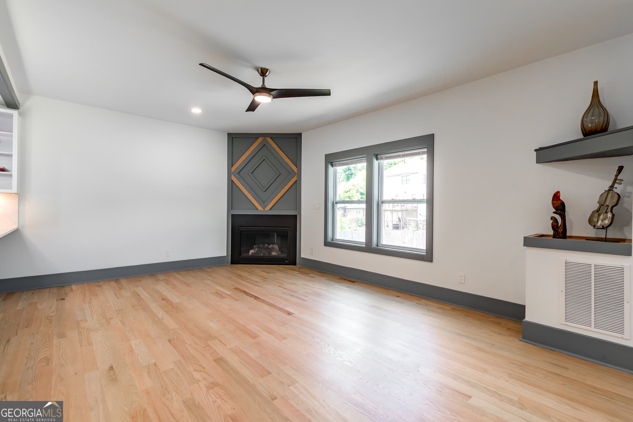 5 bedroom, 5.5 bathroom, 4,056 sq ft single family residence for sale at 2369 Mcafee Road, Decatur, GA 30032 — photo 9