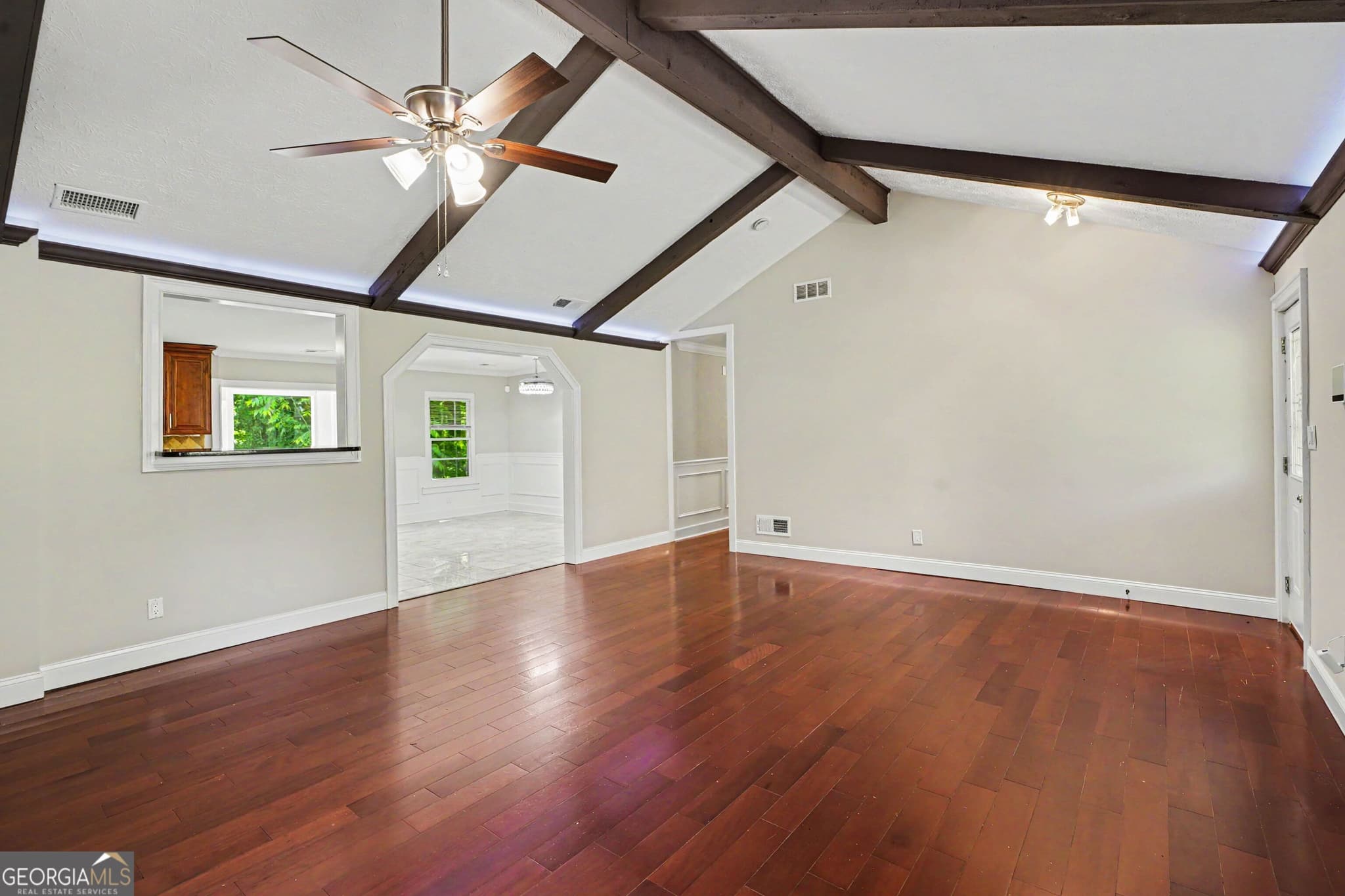 3 bedroom, 2 bathroom, 2,448 sq ft single family residence for sale at 592 Henderson Road, Jonesboro, GA 30238 — photo 5