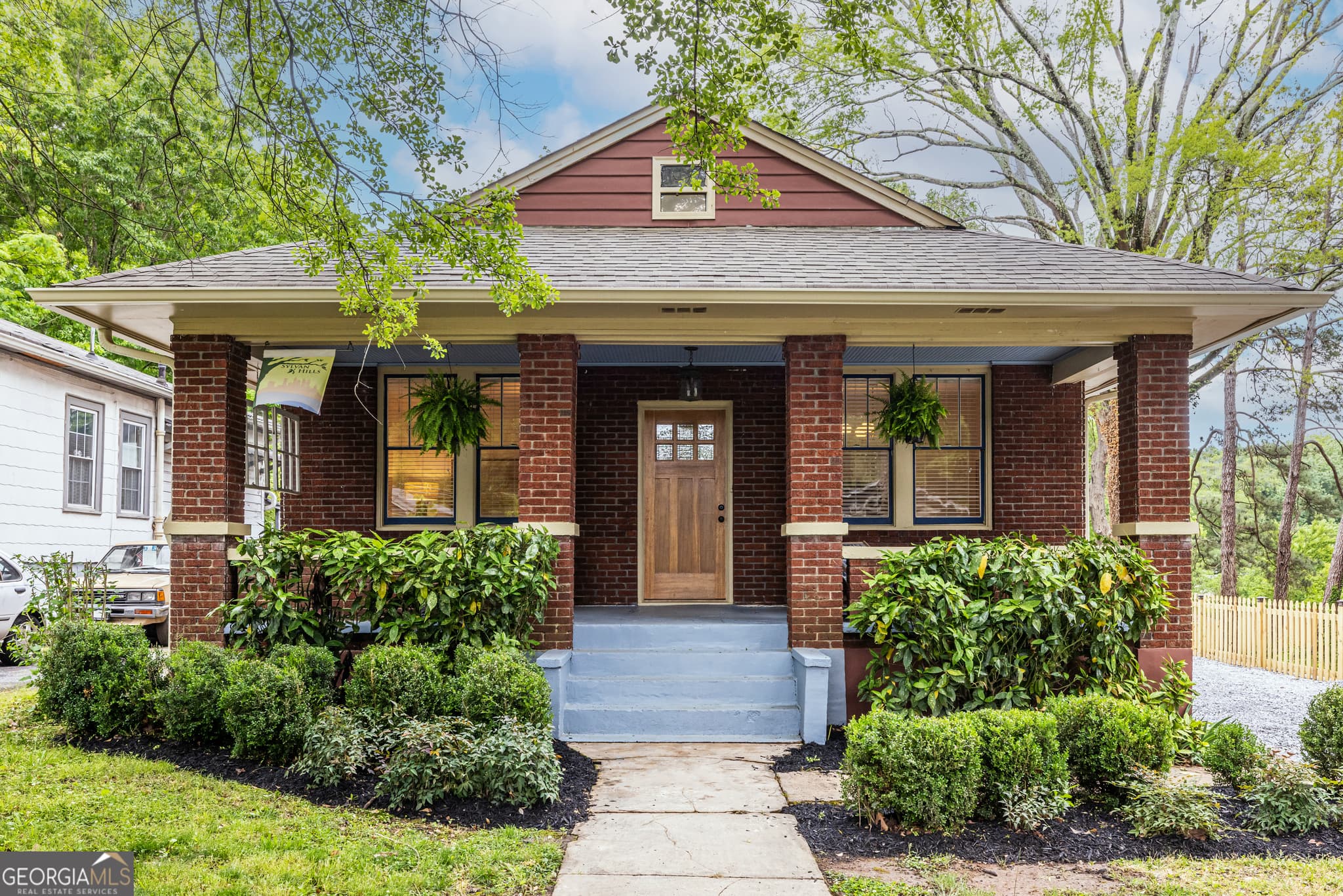 3 bedroom, 2 bathroom, 1,360 sq ft single family residence sold at 1088 Victory Drive, Atlanta, GA 30310