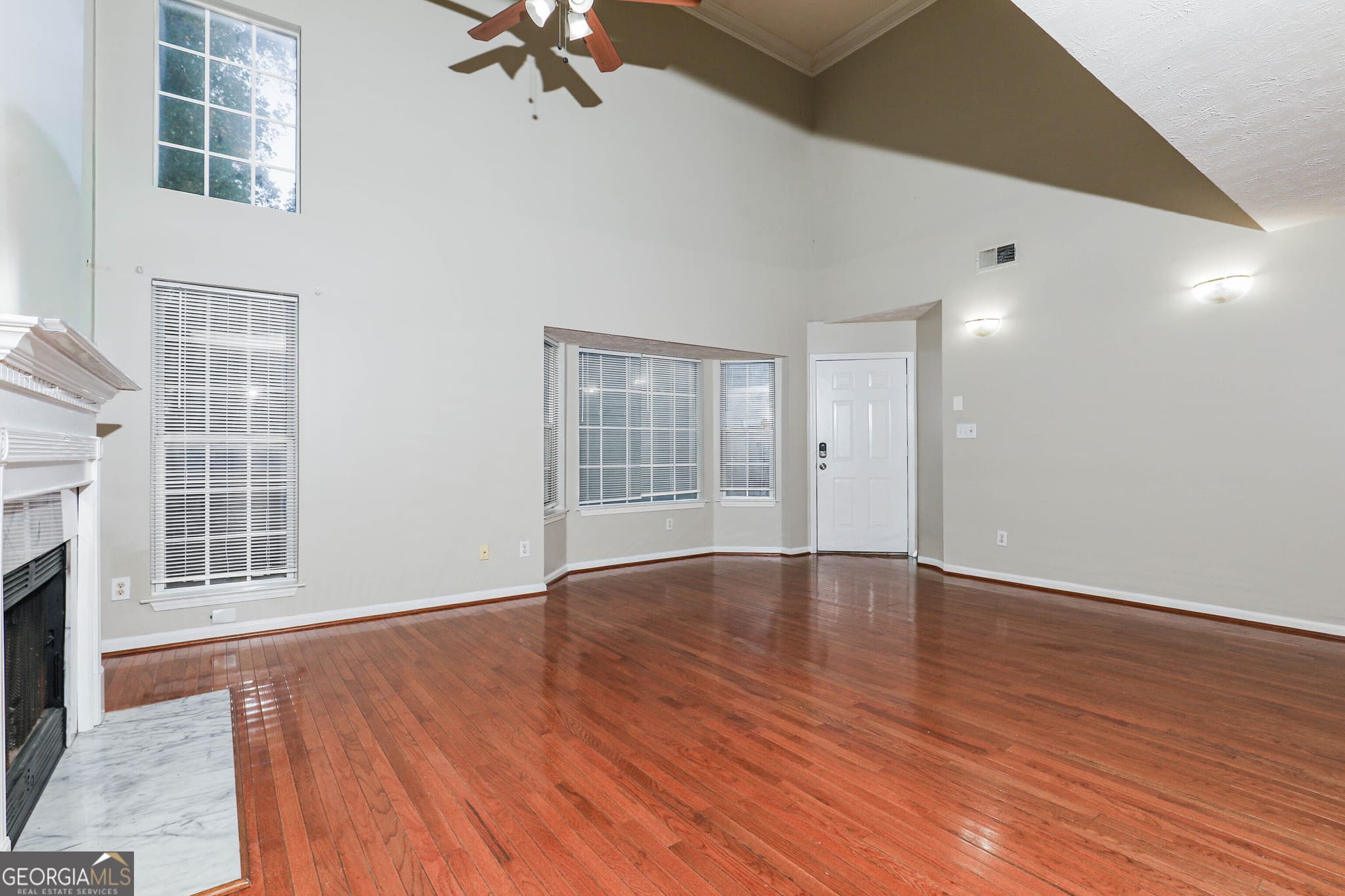 3 bedroom, 2 bathroom, 1,681 sq ft townhouse for rent at 1281 Pointe Drive, Lawrenceville, GA 30044 for $1,900 a month — photo 6