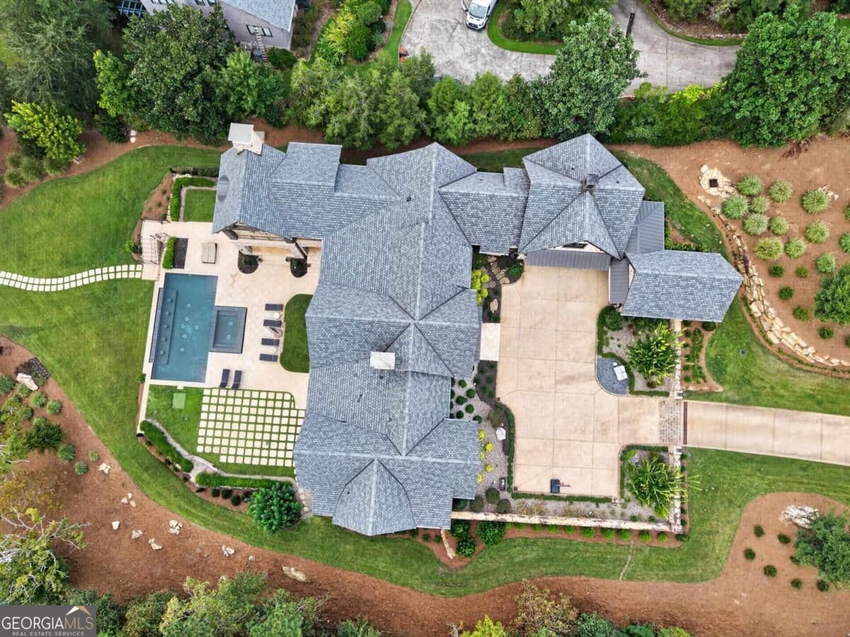 5 bedroom, 6 bathroom, 9,828 sq ft single family residence for sale at 1030 Turkey Trot, Greensboro, GA 30642 — photo 7