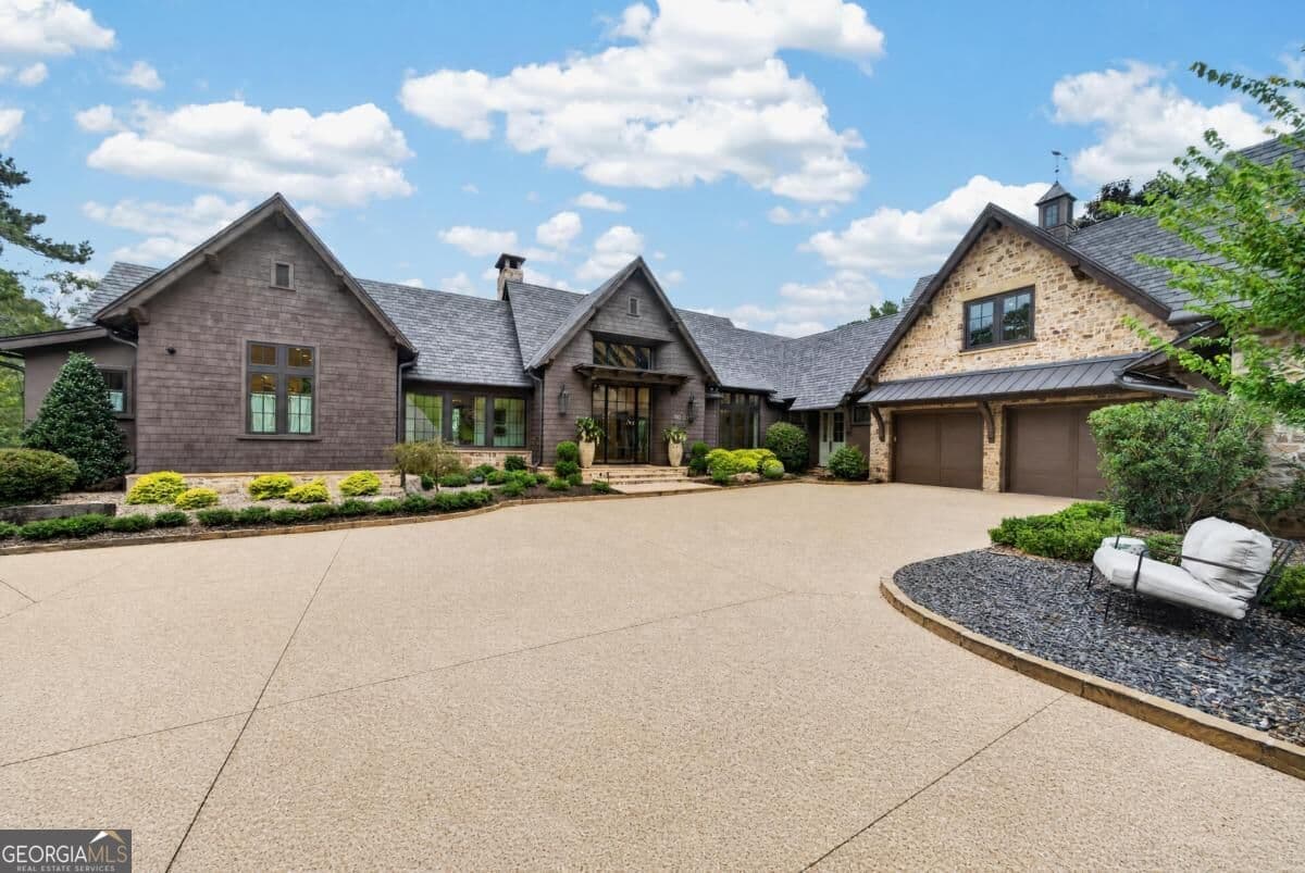5 bedroom, 6 bathroom, 9,828 sq ft single family residence for sale at 1030 Turkey Trot, Greensboro, GA 30642 — photo 9