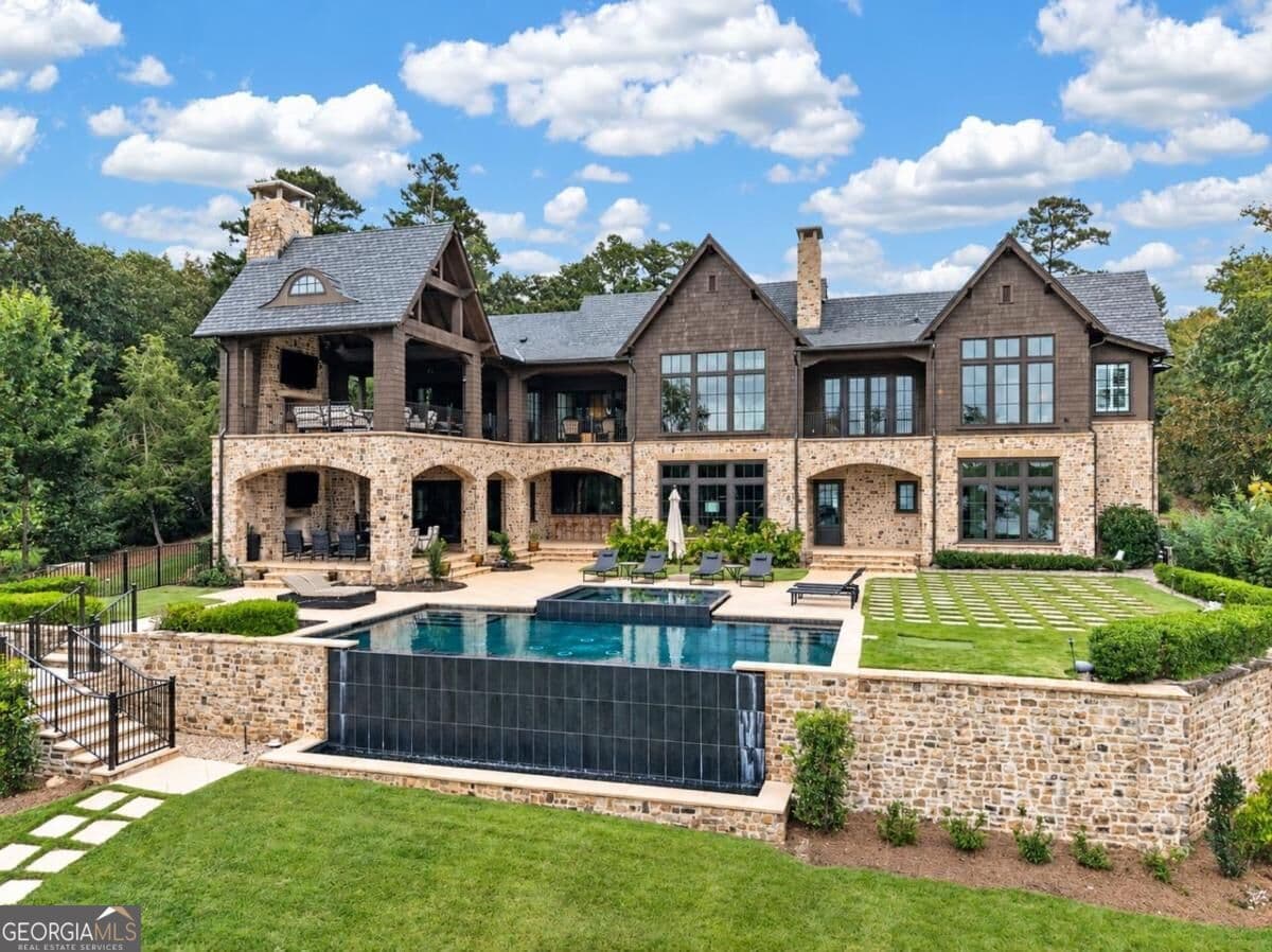 5 bedroom, 6 bathroom, 9,828 sq ft single family residence for sale at 1030 Turkey Trot, Greensboro, GA 30642 — photo 4