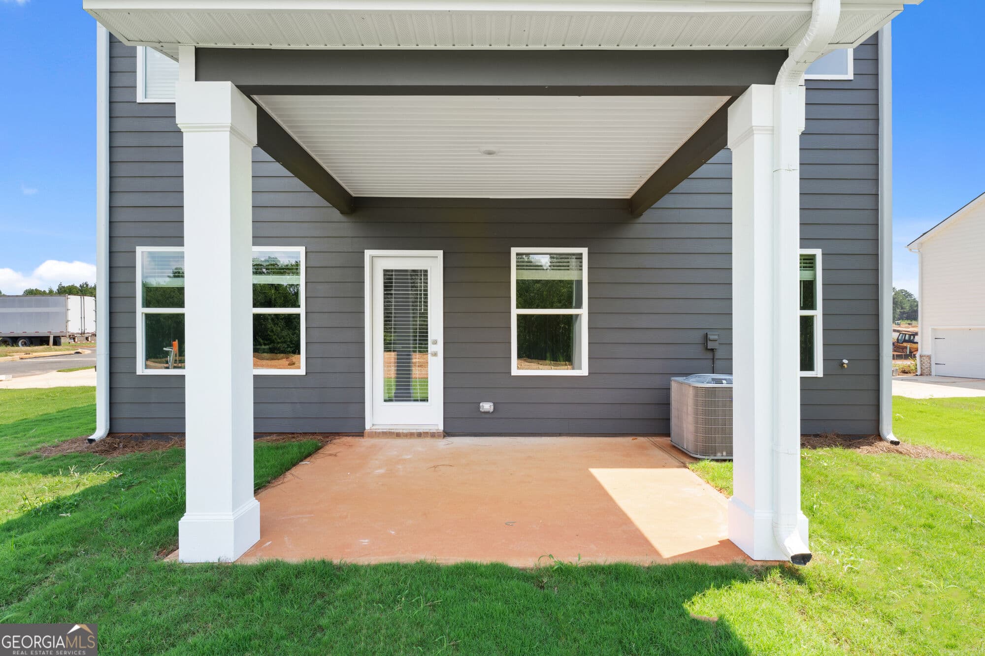4 bedroom, 2.5 bathroom, 2,052 sq ft single family residence for sale at 252 Spring Lake Drive, Palmetto, GA 30268 — photo 7