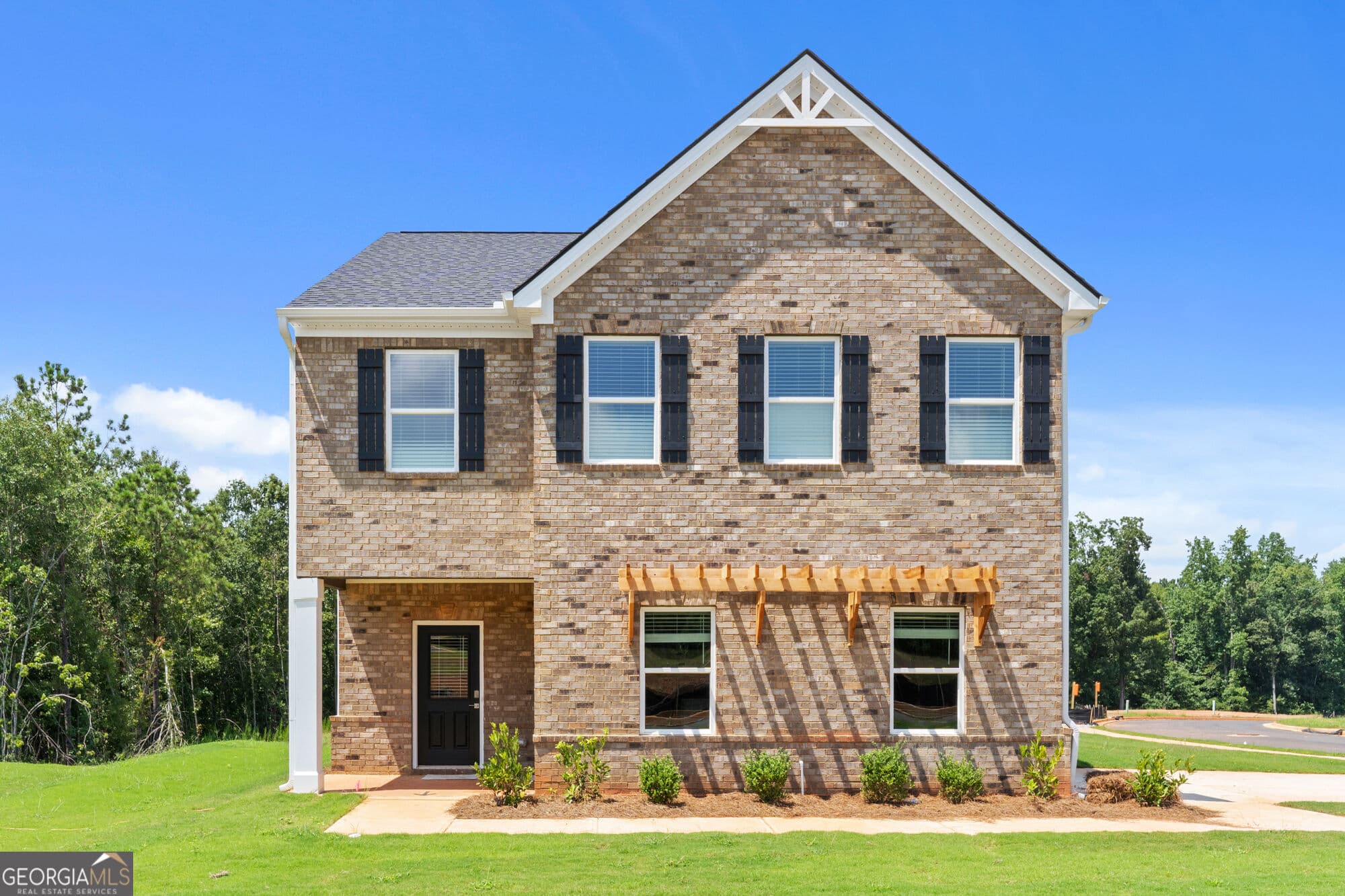 4 bedroom, 2.5 bathroom, 2,052 sq ft single family residence for sale at 252 Spring Lake Drive, Palmetto, GA 30268 — photo 1 of 7
