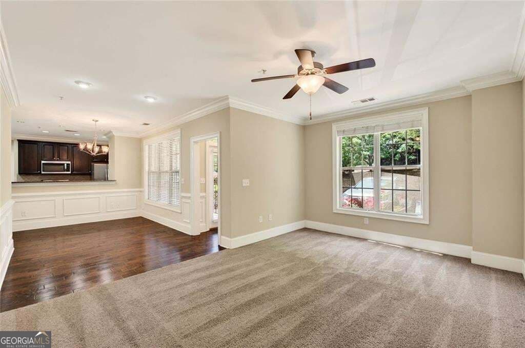 1 bedroom, 1 bathroom, 1,141 sq ft condominium for sale at 2300 Peachford Road 4002, Dunwoody, GA 30338 — photo 10