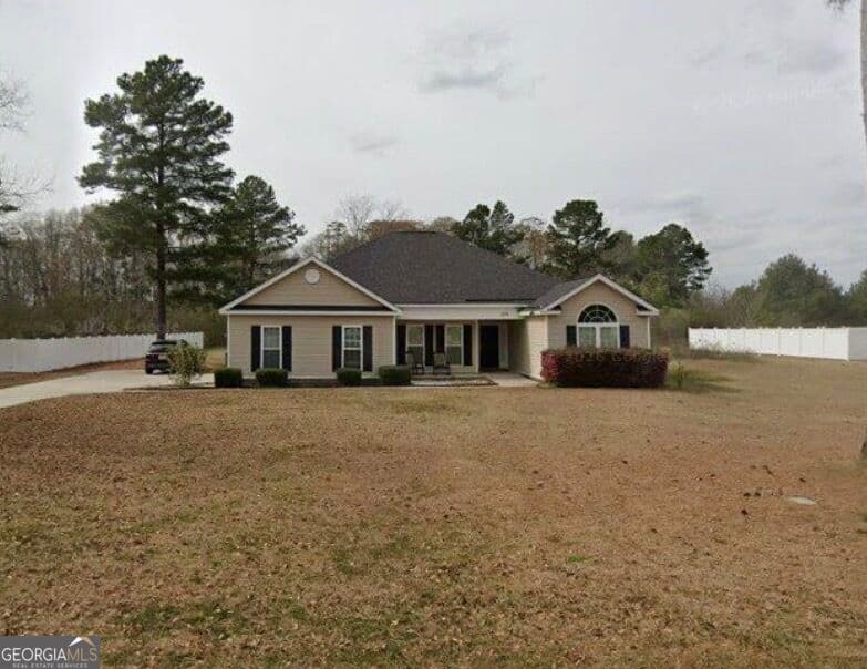 4 bedroom, 2 bathroom, 1,892 sq ft single family residence for sale at 219 Stonebrook Way, Statesboro, GA 30458 — photo 1 of 23