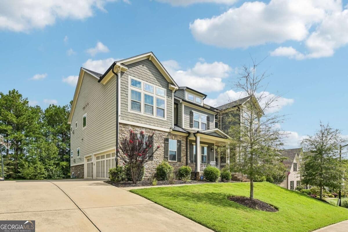 6 bedroom, 5.5 bathroom, 5,149 sq ft single family residence for sale at 606 Taymack, Woodstock, GA 30188 — photo 9