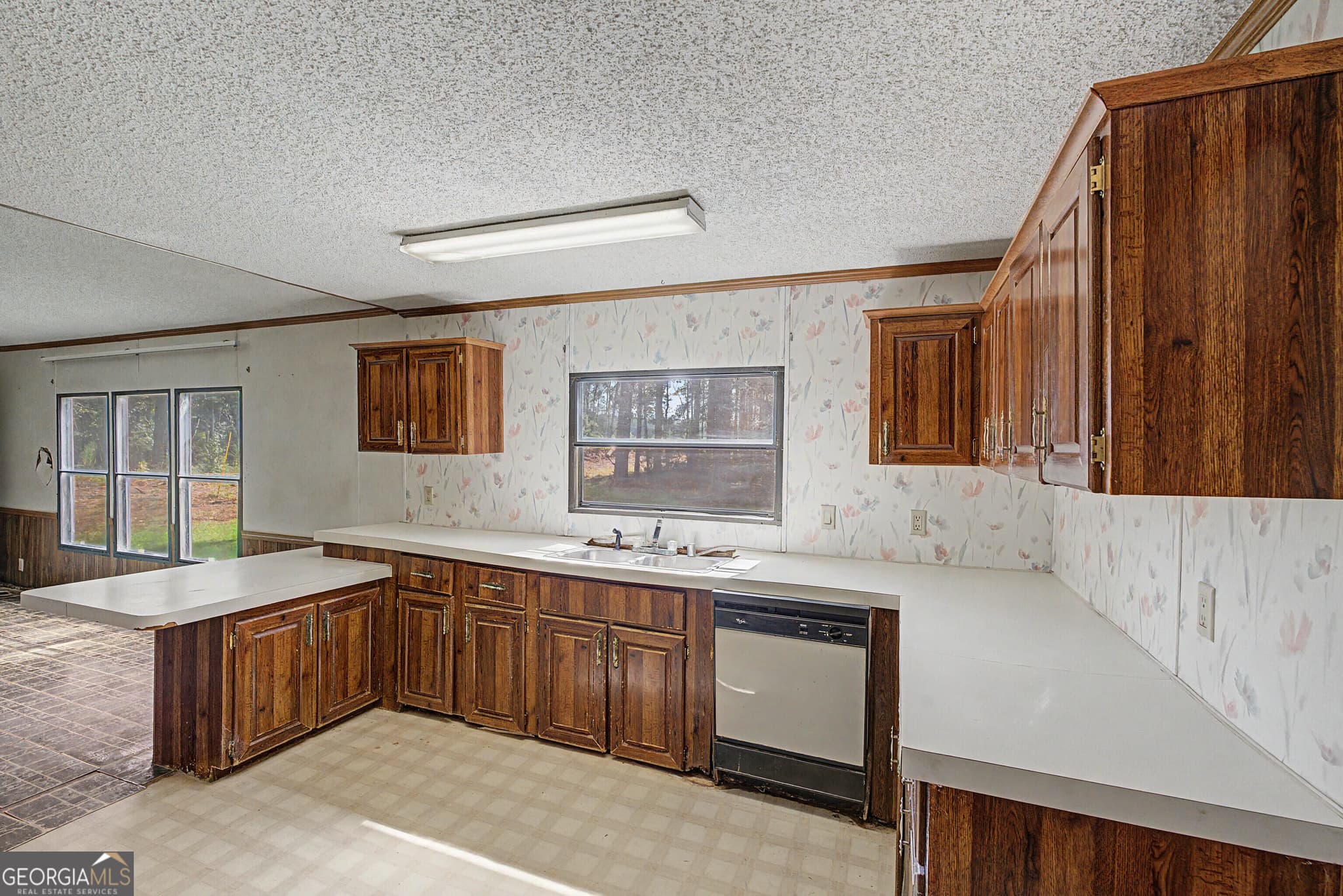 3 bedroom, 2 bathroom, 1,700 sq ft manufactured home,single family residence under contract at 729 Reedsville Road, Clyo, GA 31303 — photo 8