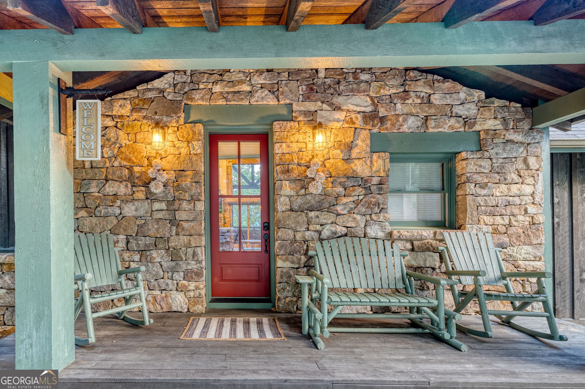 3 bedroom, 3 bathroom, 3,352 sq ft cabin,single family residence for sale at 280 Point Of View Road, Blue Ridge, GA 30513 — photo 9