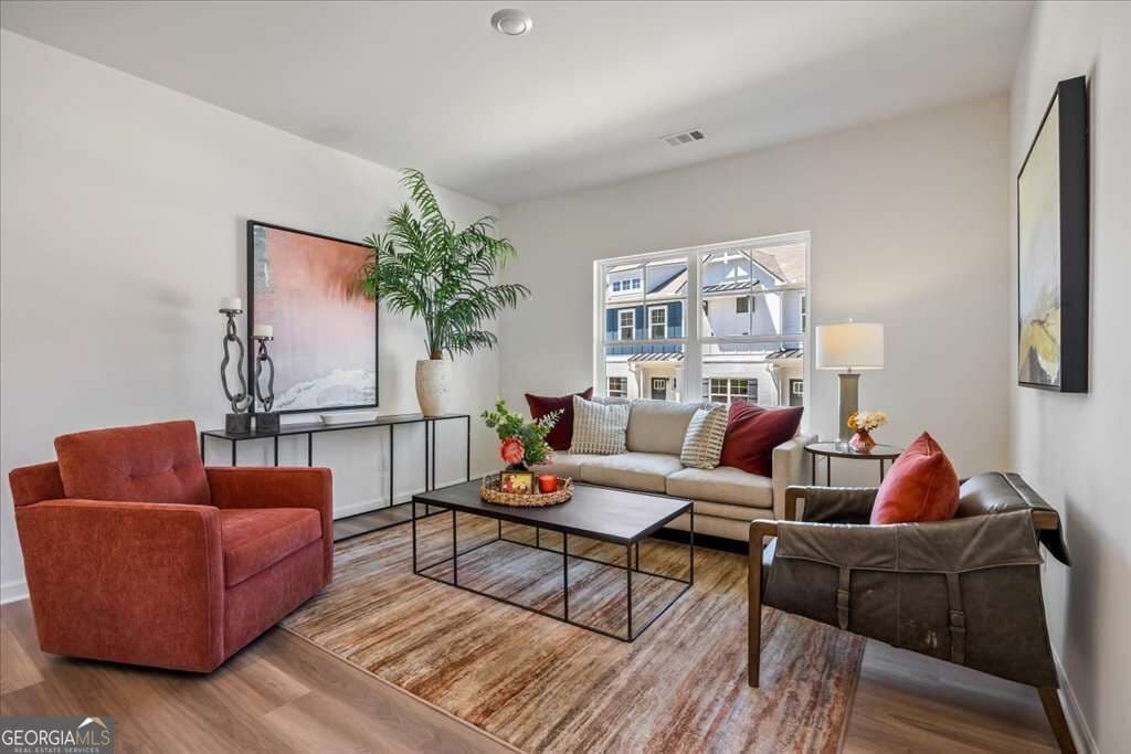 3 bedroom, 2.5 bathroom, 1,665 sq ft townhouse for sale at 1918 Christine Way 112, Conyers, GA 30013 — photo 6