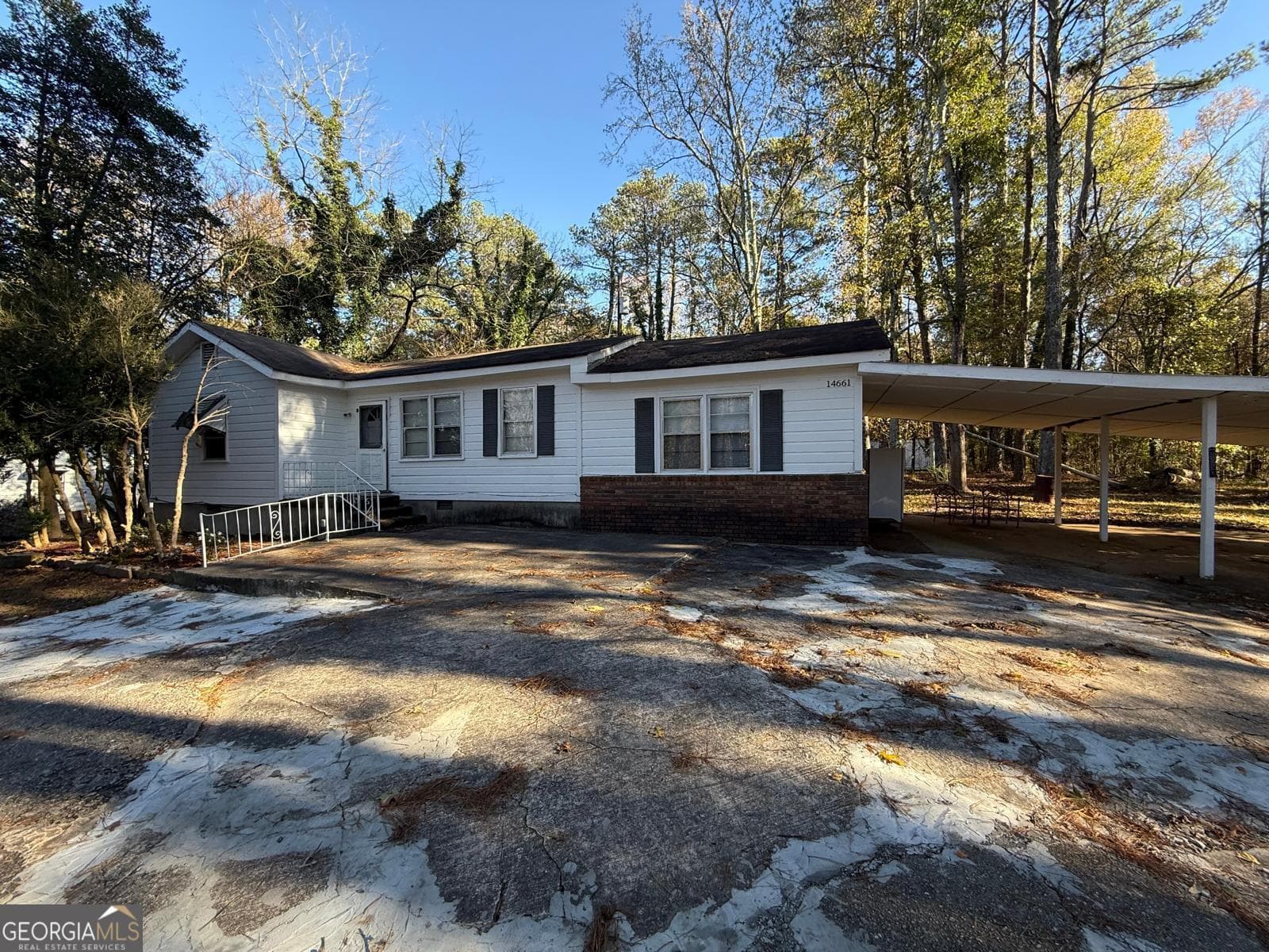 2 bedroom, 1.5 bathroom single family residence for rent at 14661 Veterans Memorial Highway, Villa Rica, GA 30180 for $1,200 a month — photo 1 of 1