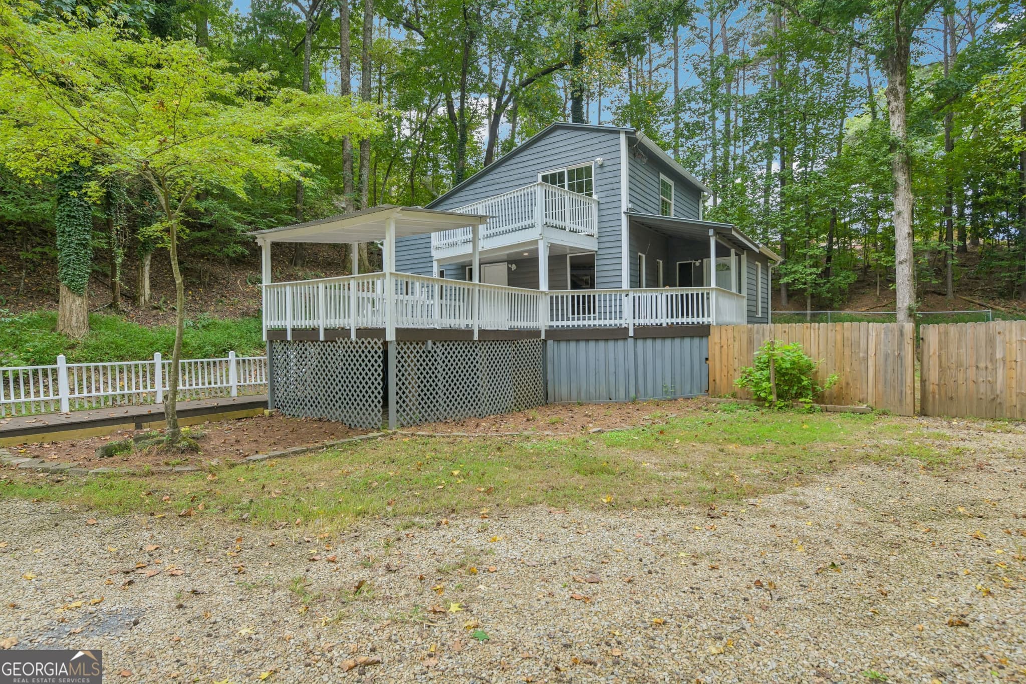 3 bedroom, 2 bathroom, 1,386 sq ft single family residence for sale at 1370 Eaglecreek Trail, Cumming, GA 30041 — photo 6